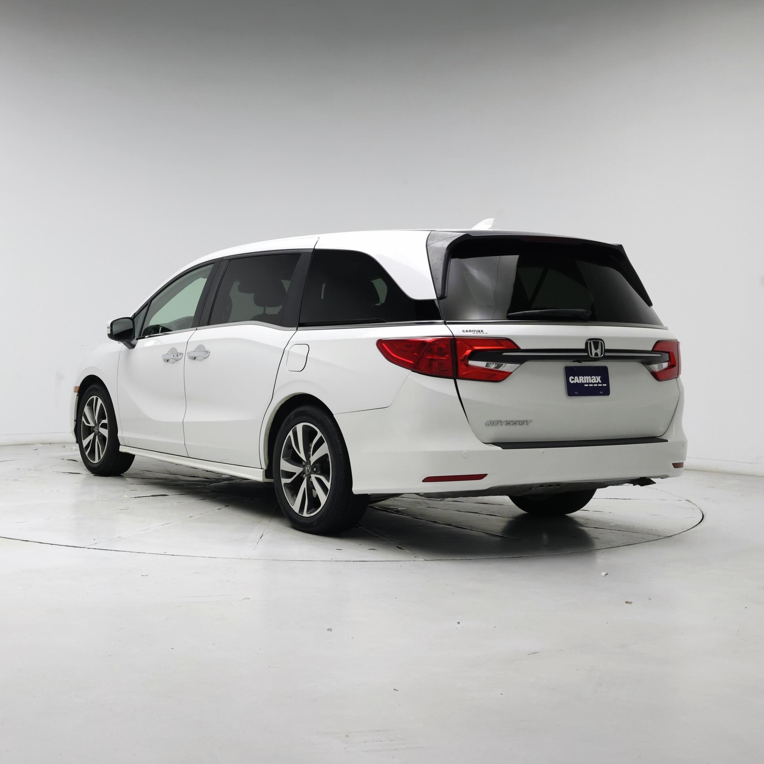 Thumbnail: 2022 Honda Odyssey - 2