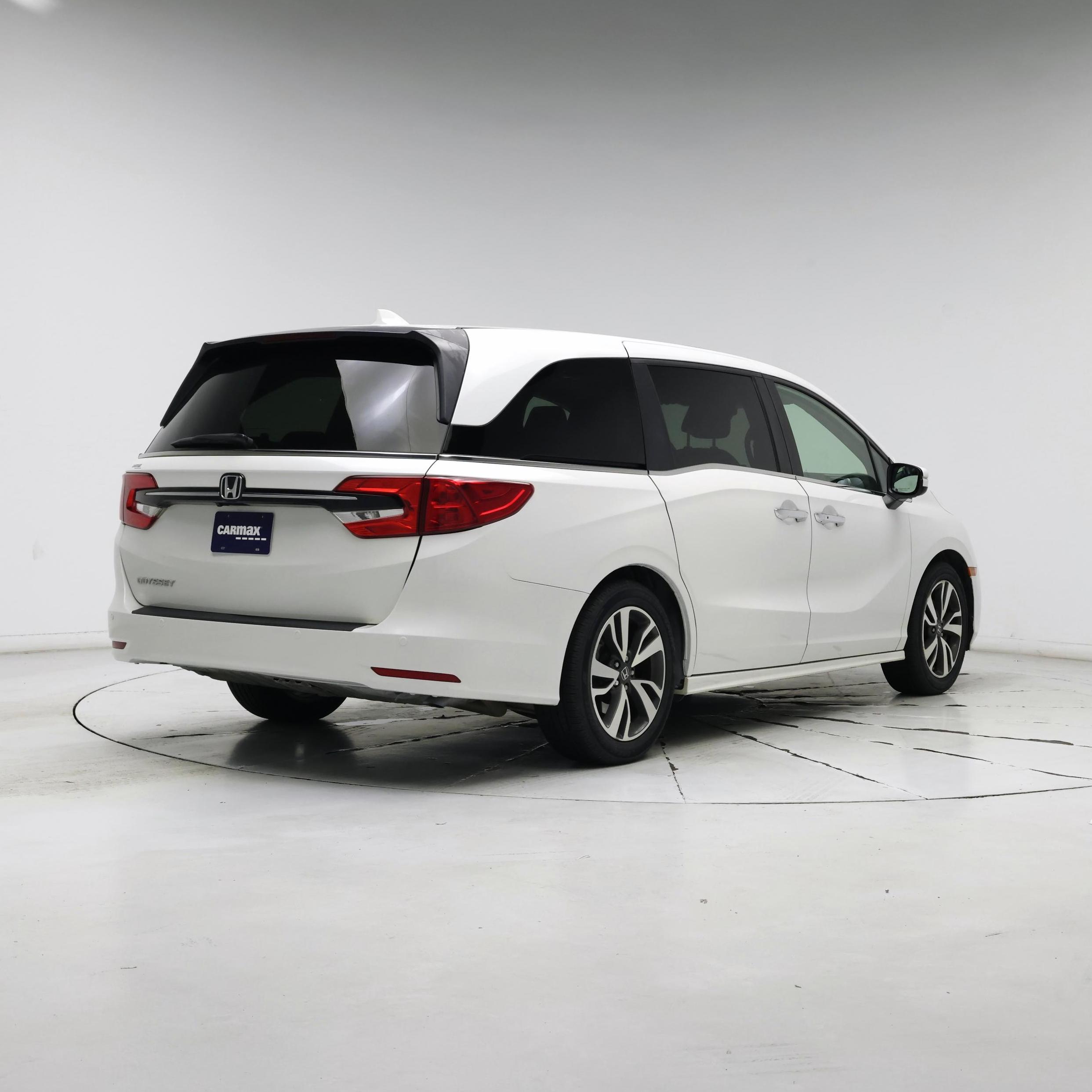 Thumbnail: 2022 Honda Odyssey - 8