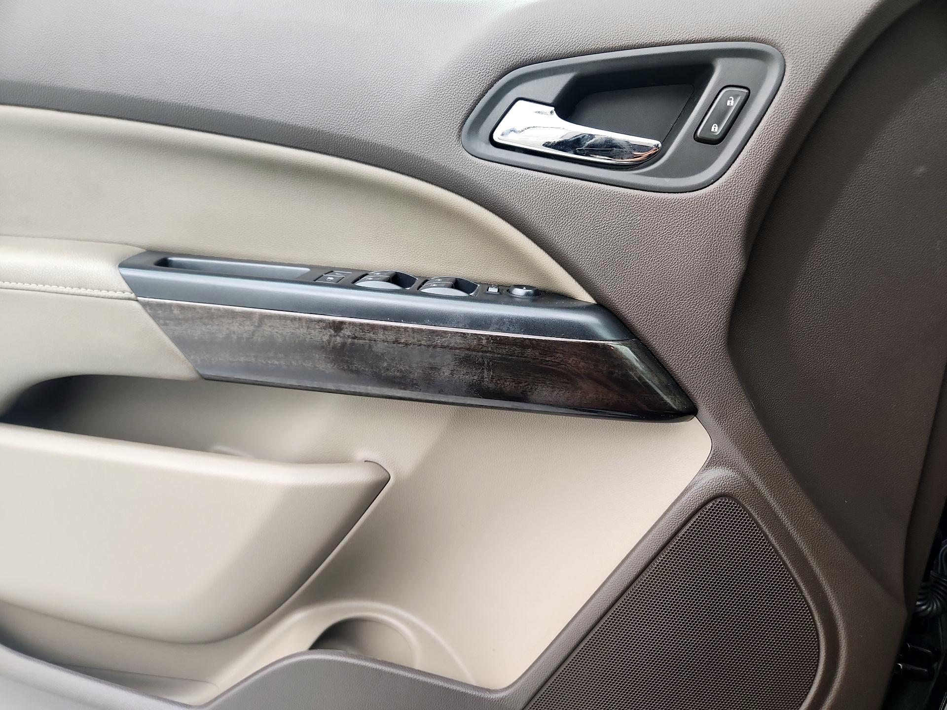 Thumbnail: 2016 GMC Canyon - 12