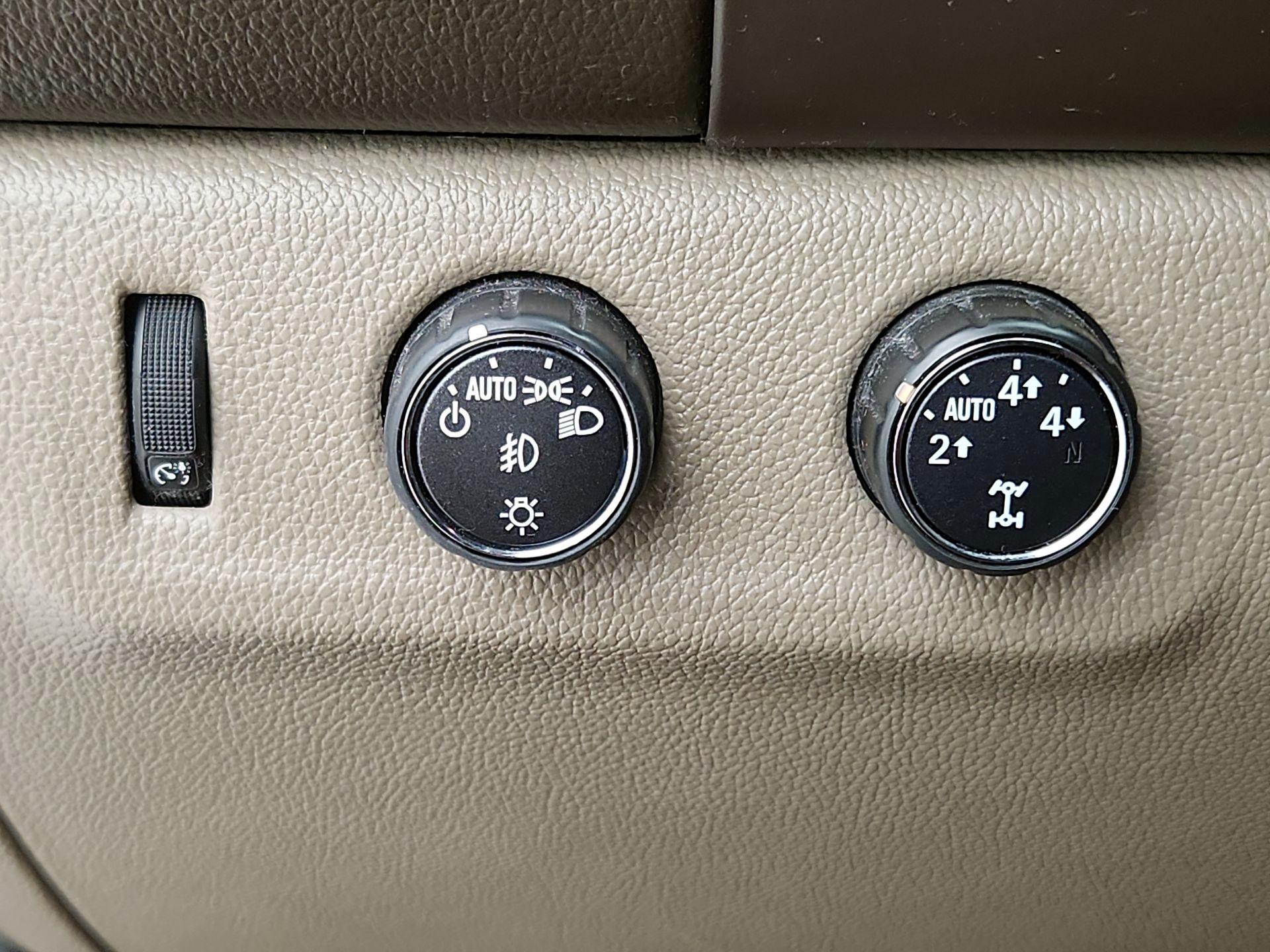 Thumbnail: 2016 GMC Canyon - 13