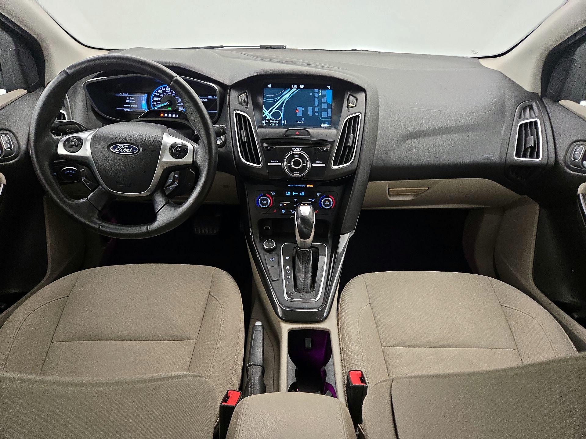 Thumbnail: 2017 Ford Focus - 9