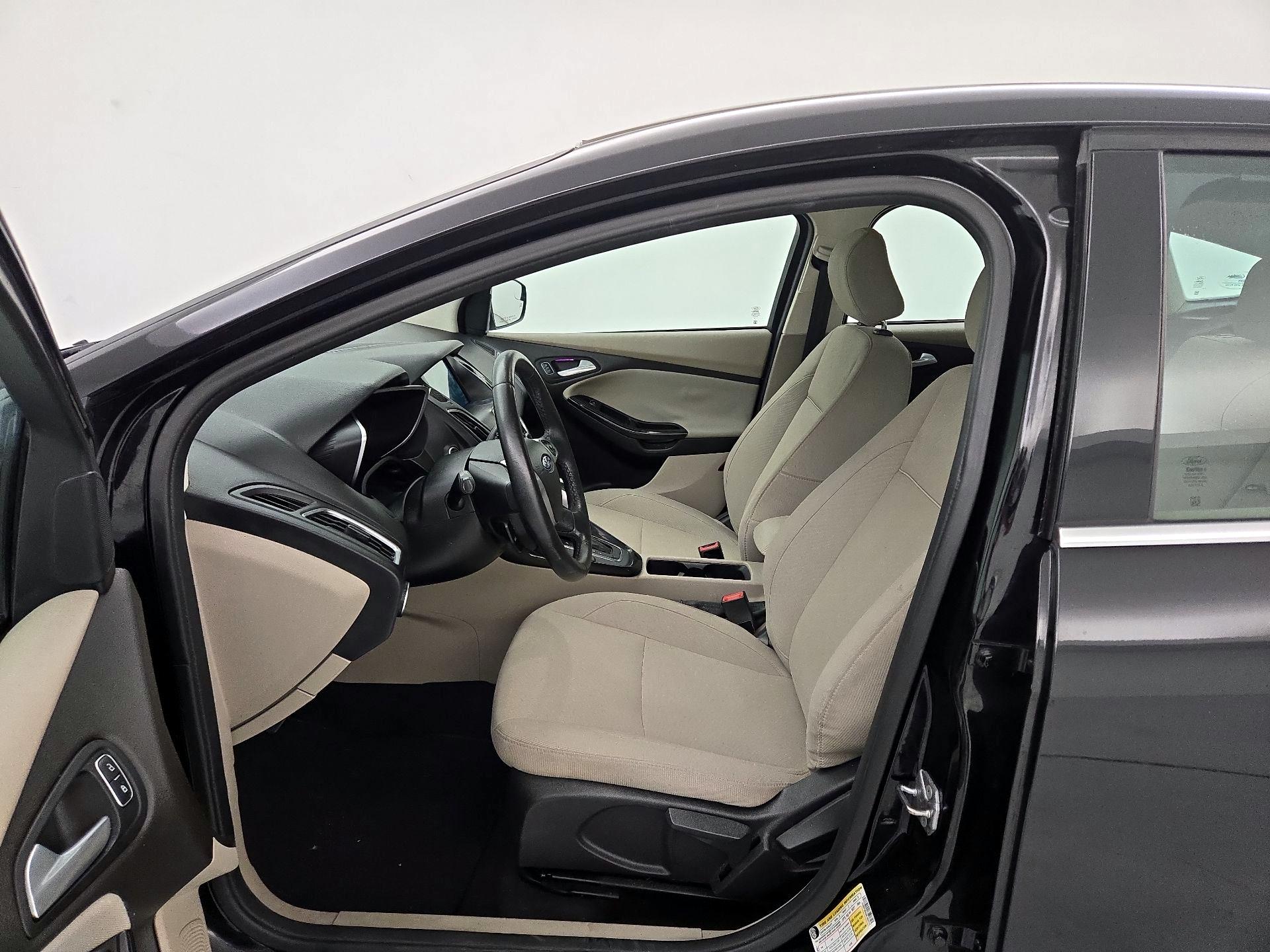 Thumbnail: 2017 Ford Focus - 11