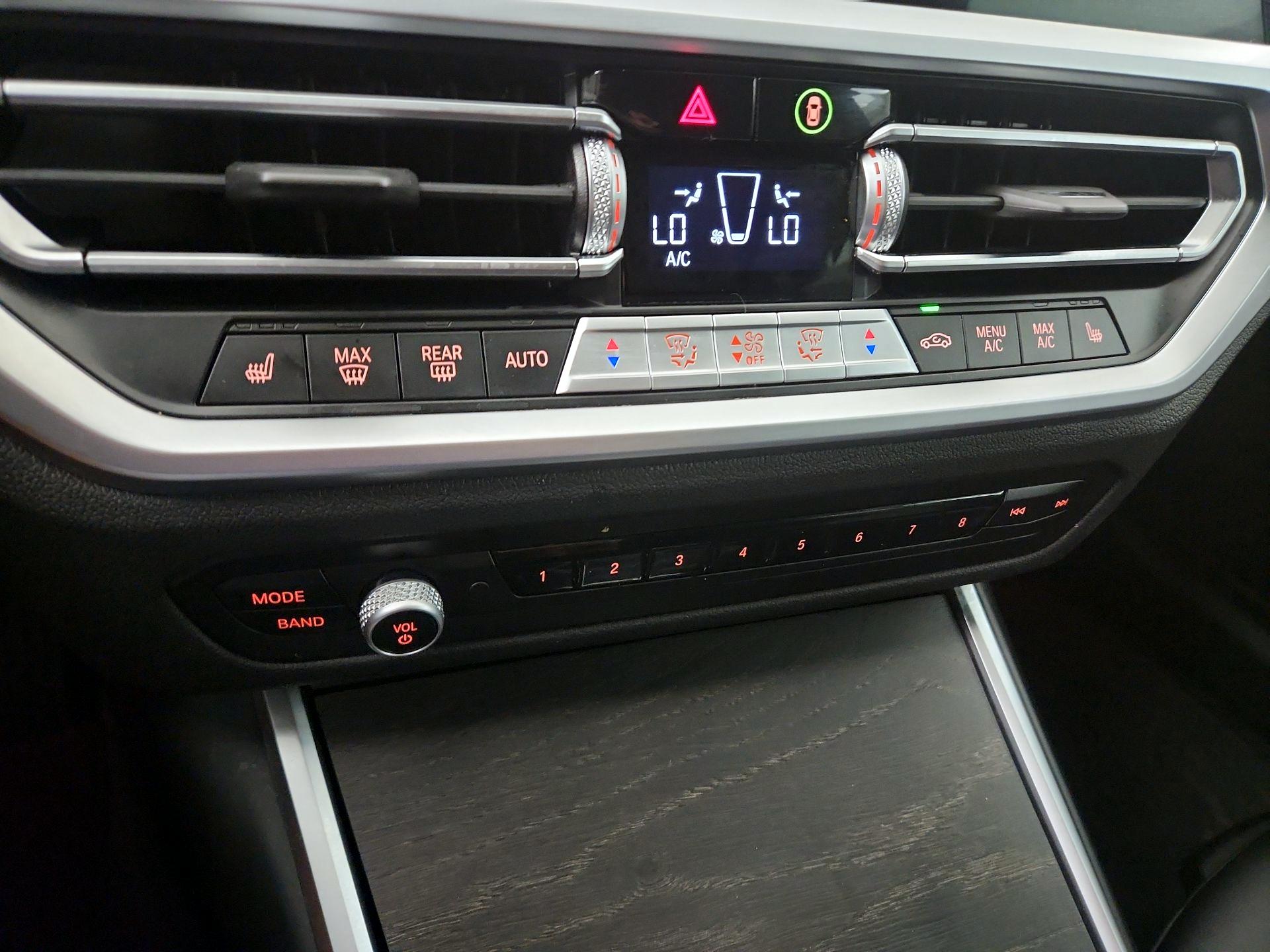 Thumbnail: 2023 BMW 4 Series - 17