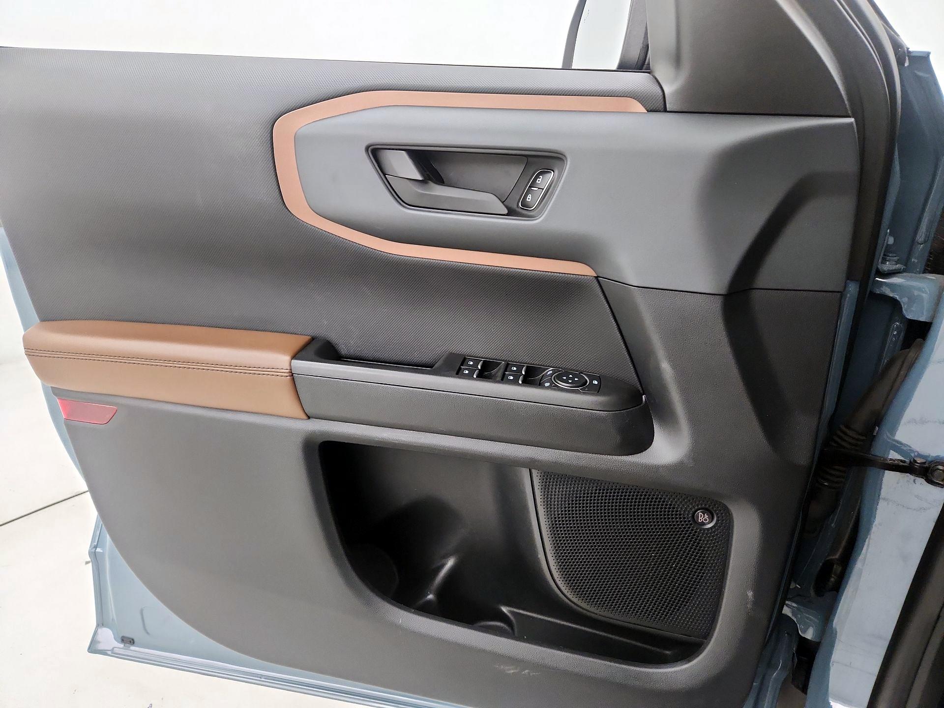 Thumbnail: 2021 Ford Bronco Sport - 12