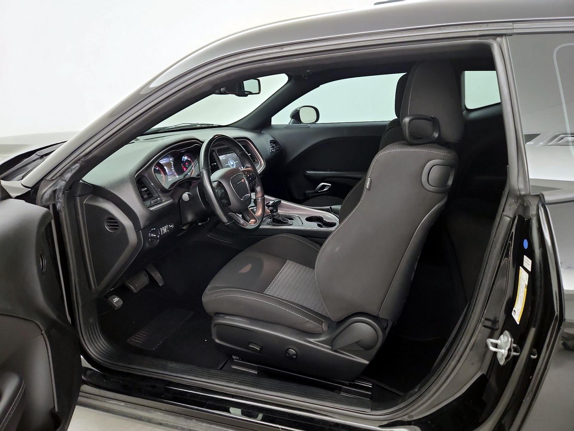 Thumbnail: 2022 Dodge Challenger - 11