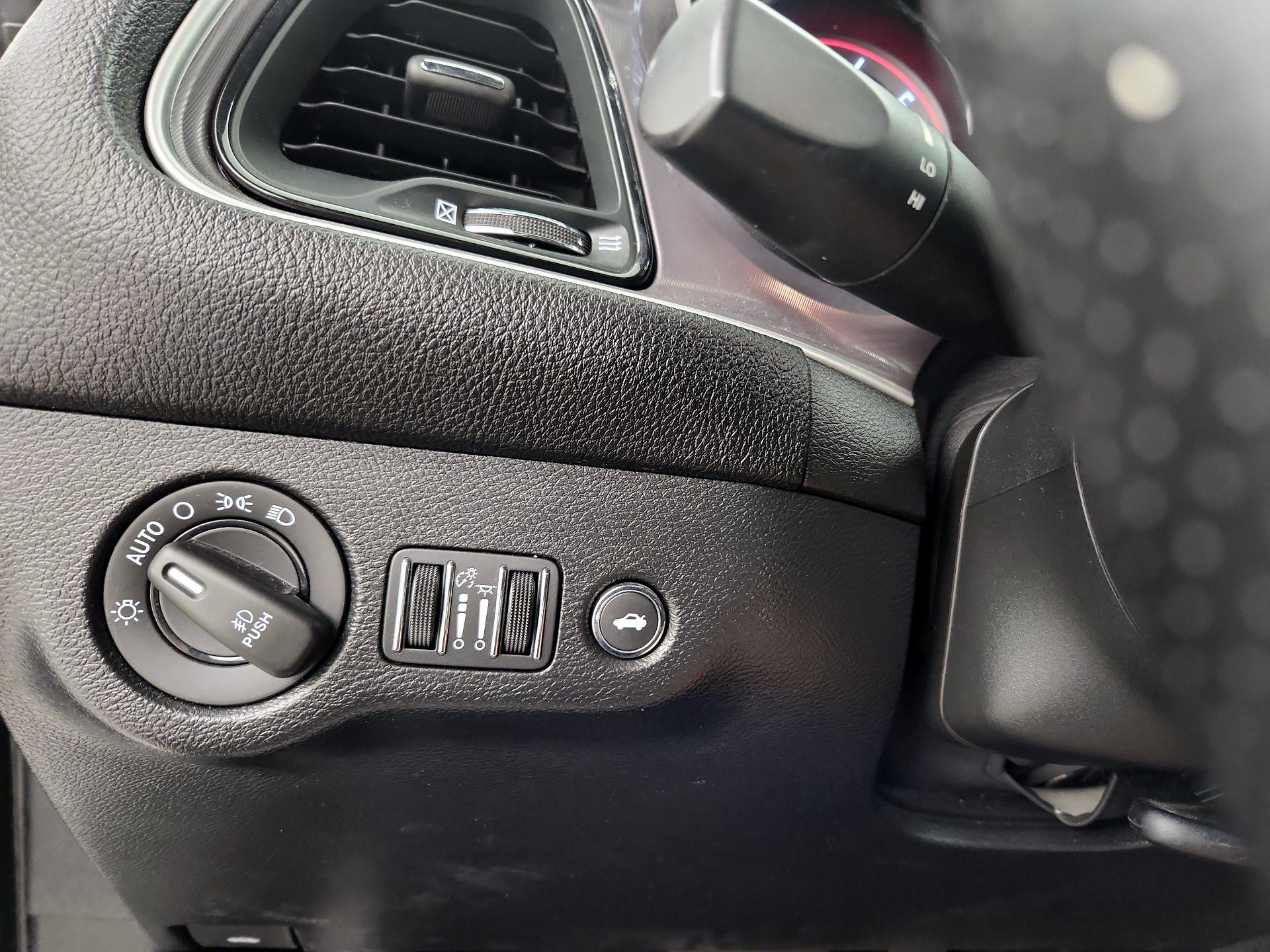 Thumbnail: 2022 Dodge Challenger - 13