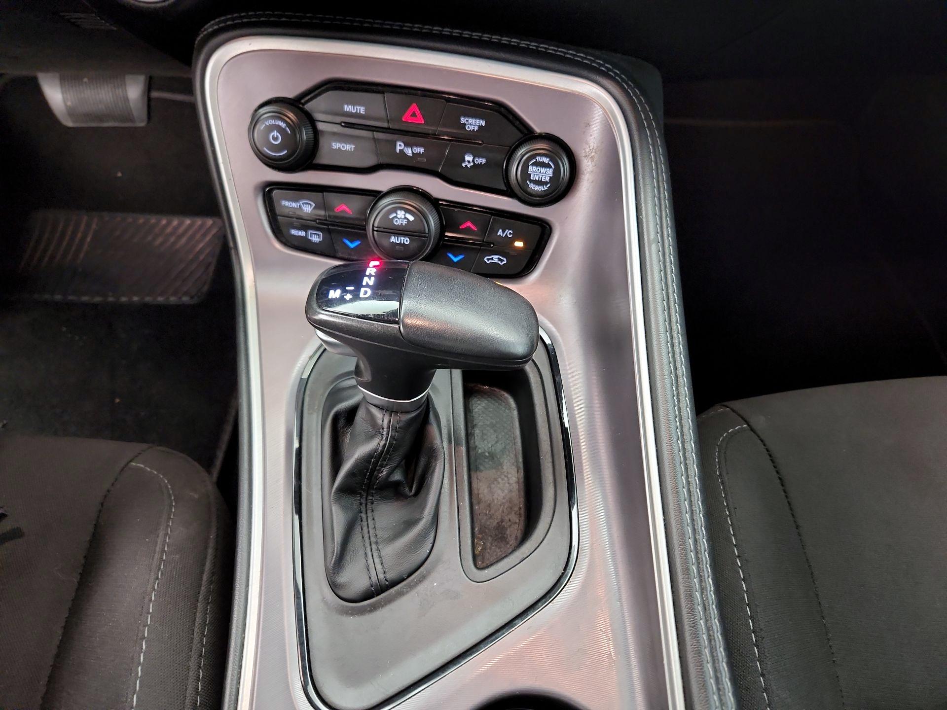 Thumbnail: 2022 Dodge Challenger - 18