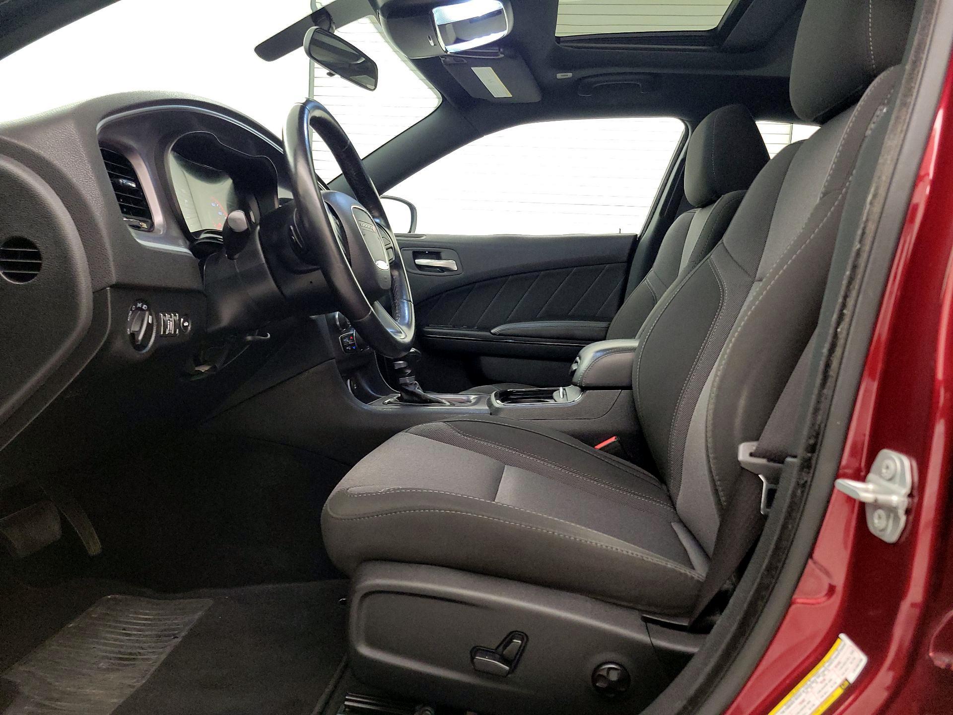 Thumbnail: 2020 Dodge Charger - 11