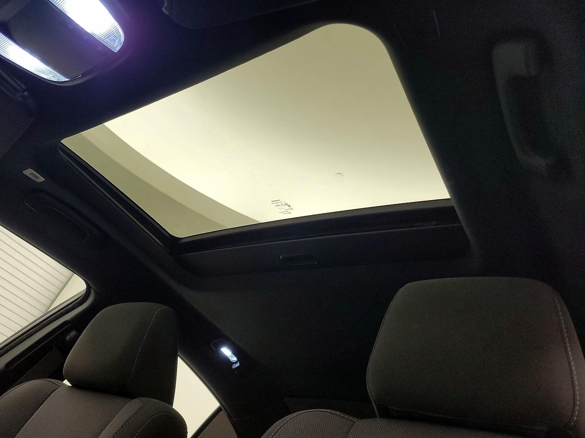 Thumbnail: 2020 Dodge Charger - 19