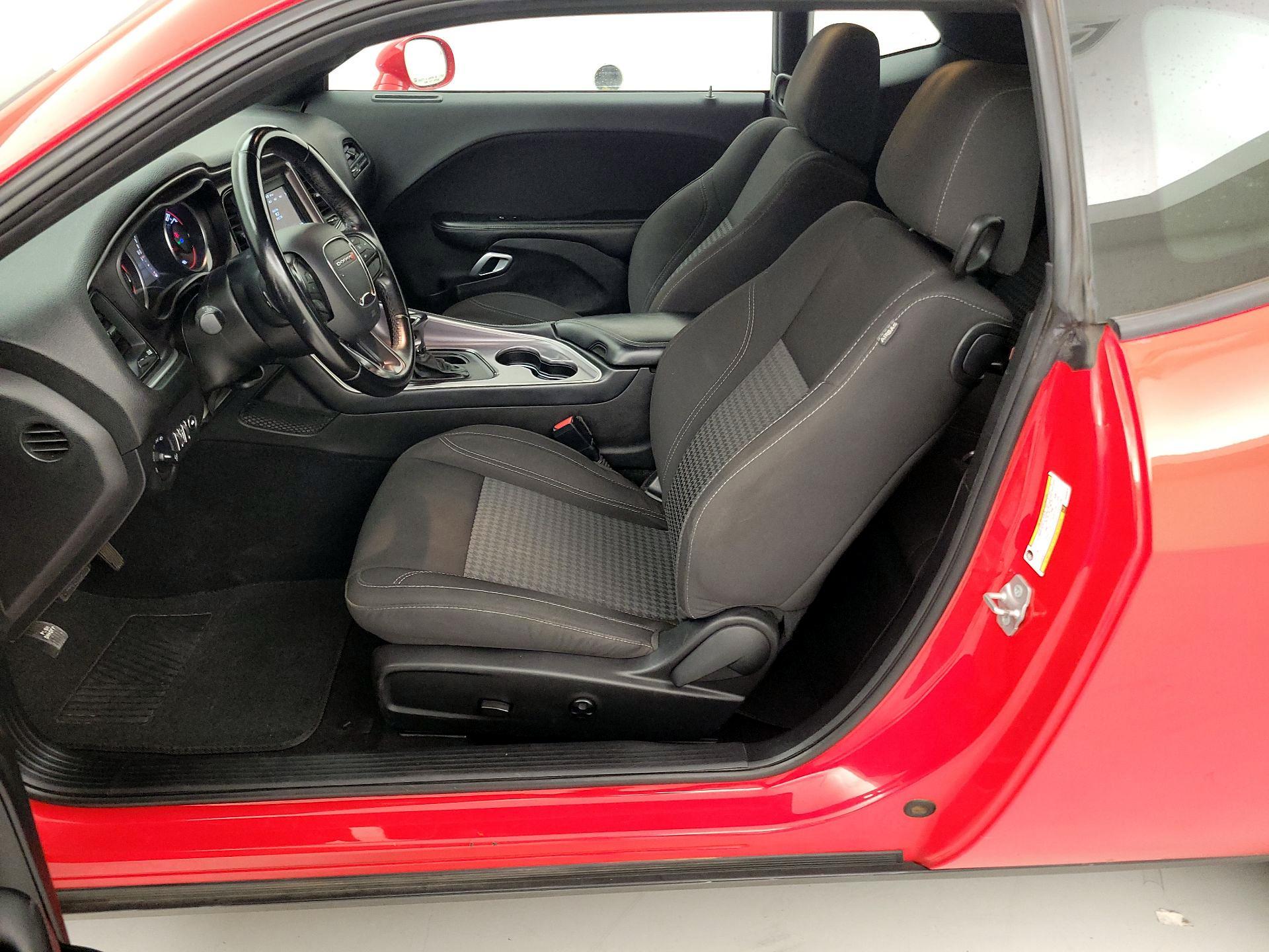 Thumbnail: 2021 Dodge Challenger - 11