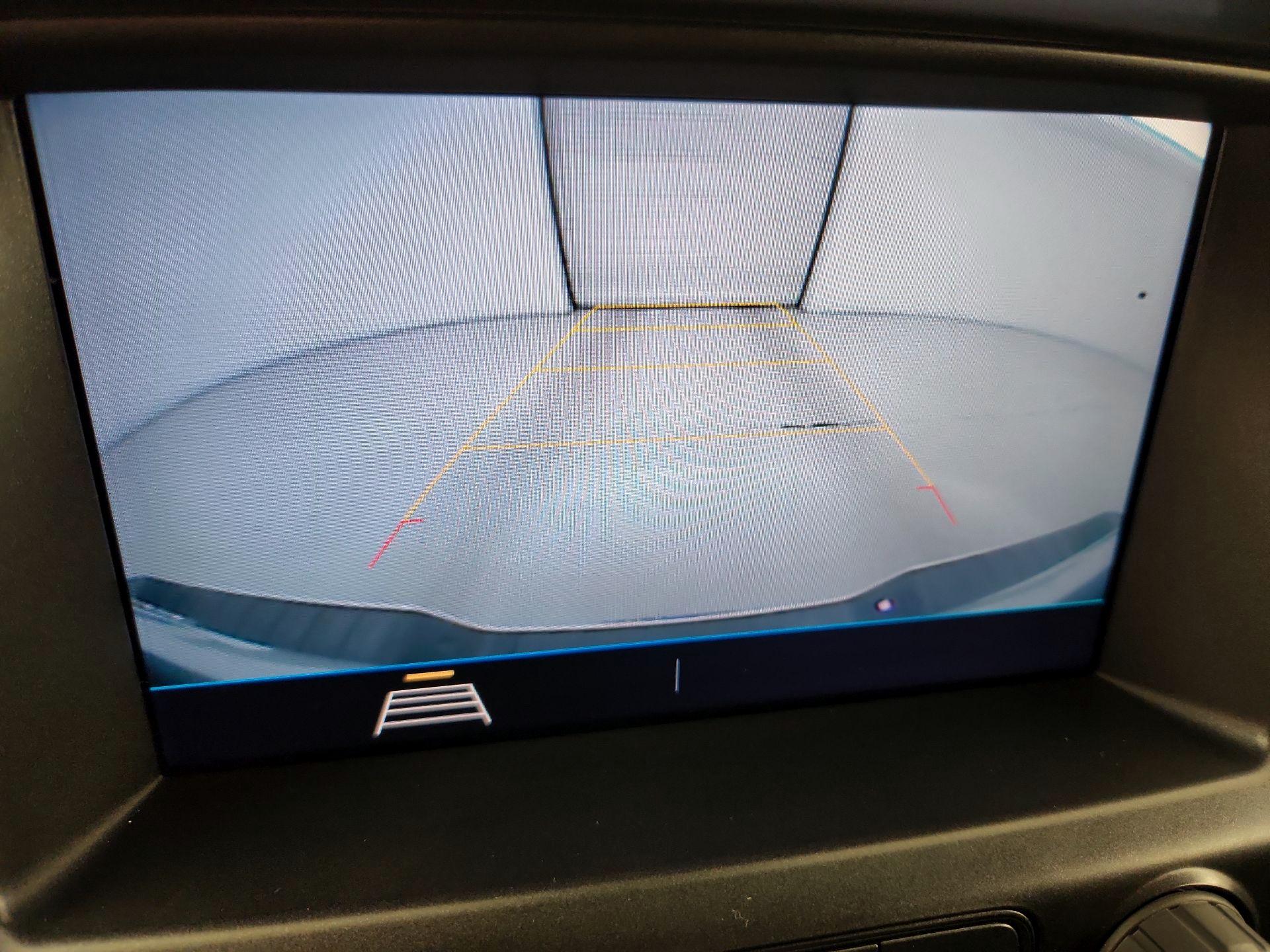 Thumbnail: 2022 Chevrolet Colorado - 14