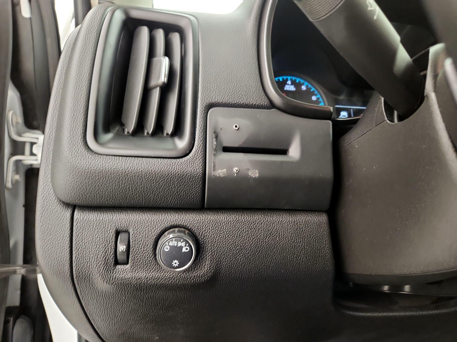 Thumbnail: 2021 Chevrolet Colorado - 13