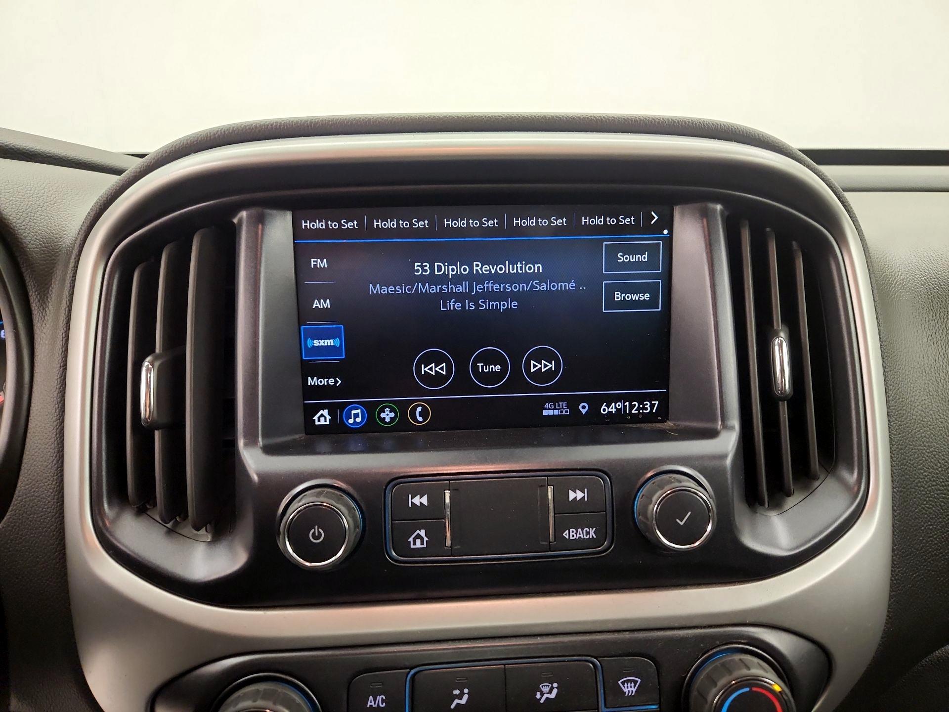 Thumbnail: 2021 Chevrolet Colorado - 15