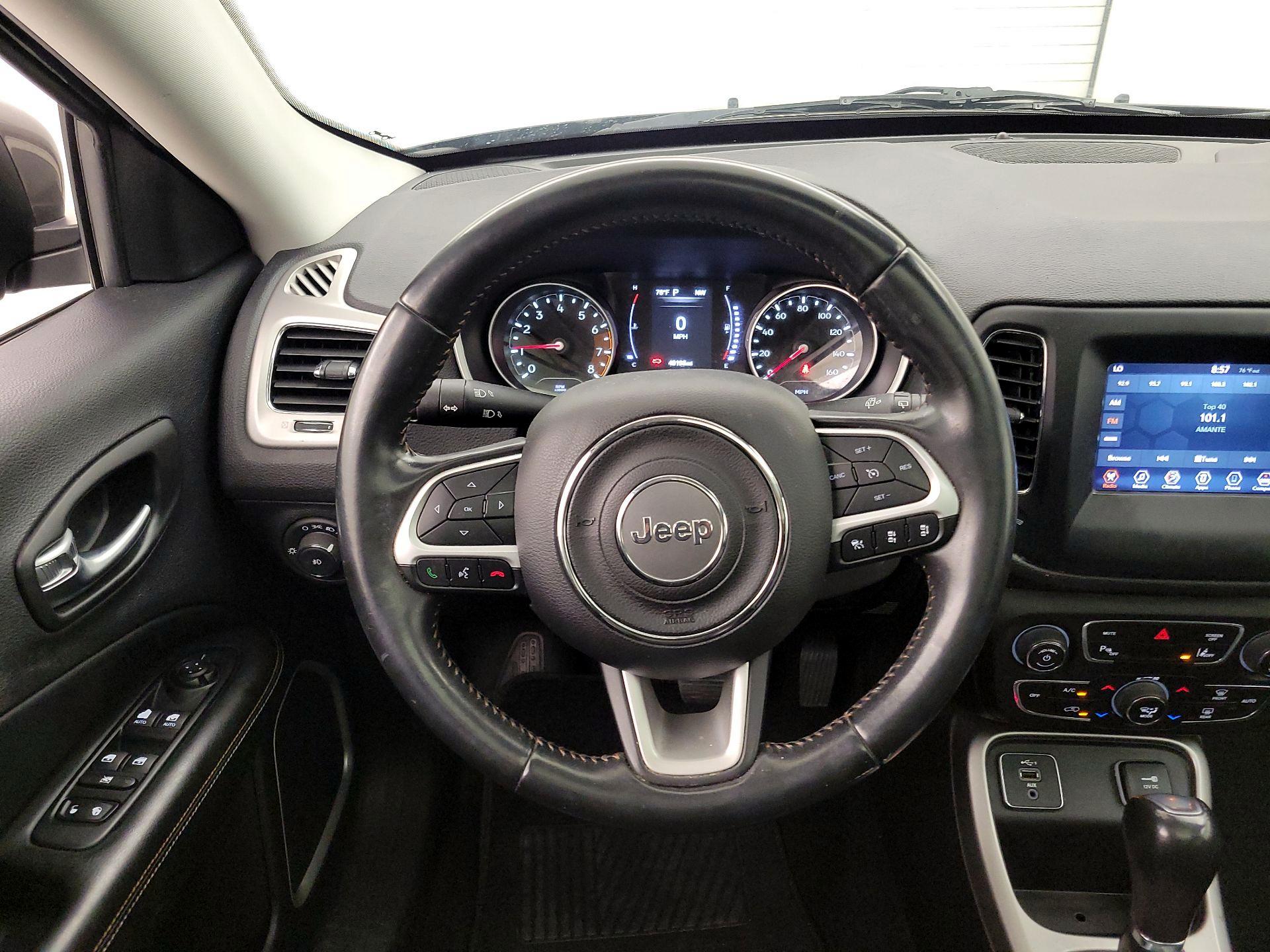 Thumbnail: 2020 Jeep Compass - 10