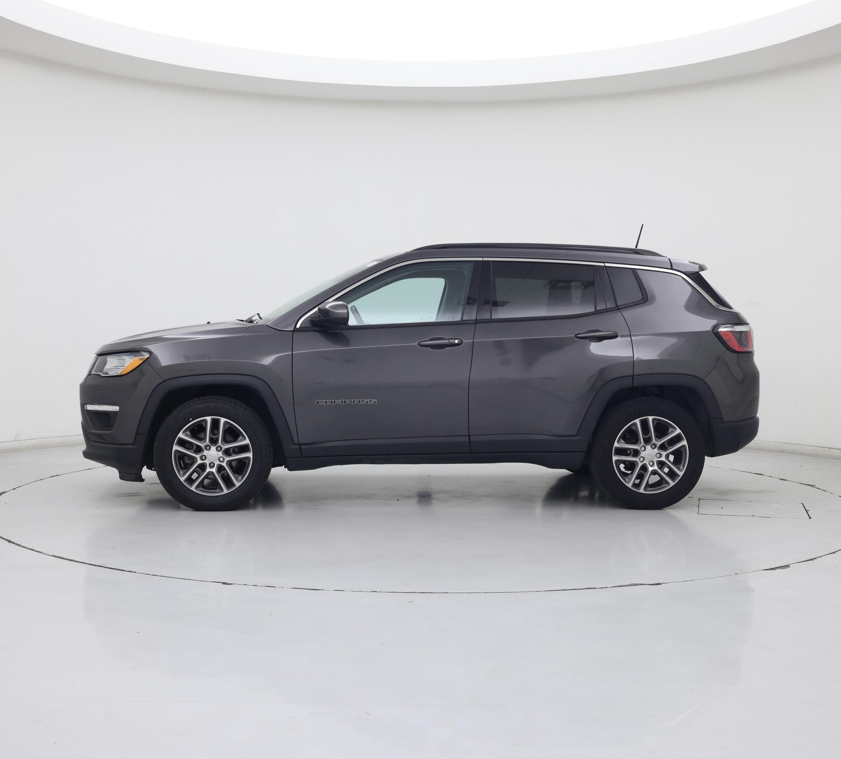 Thumbnail: 2020 Jeep Compass - 3