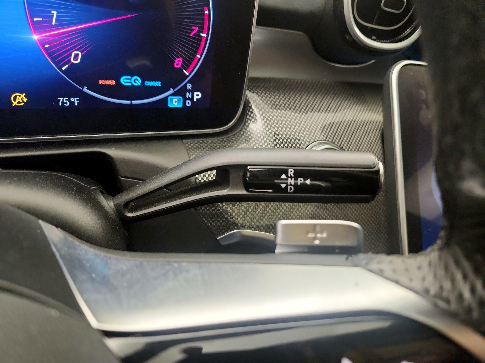 Thumbnail: 2022 Mercedes-Benz C-Class - 15