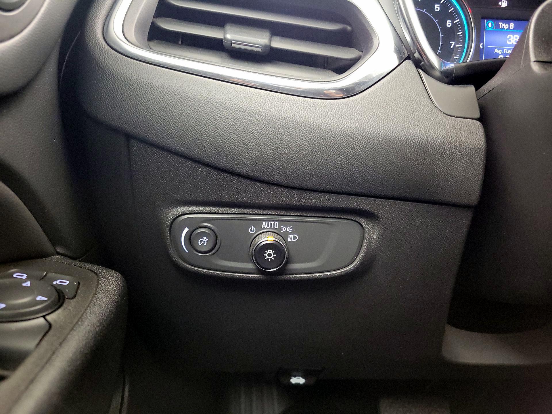 Thumbnail: 2023 Chevrolet Equinox - 13