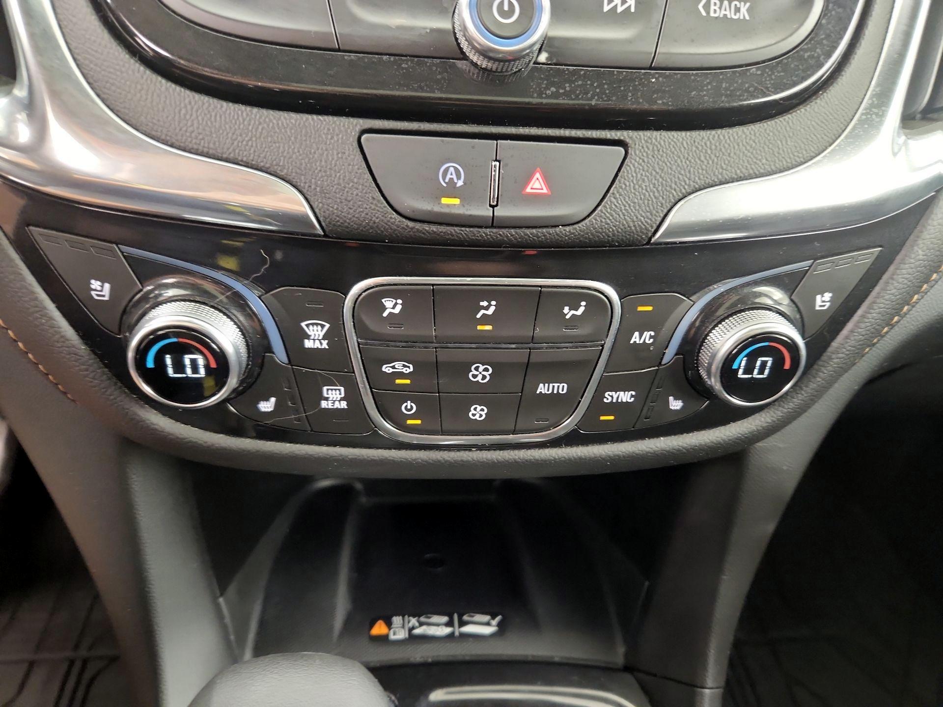 Thumbnail: 2022 Chevrolet Equinox - 16