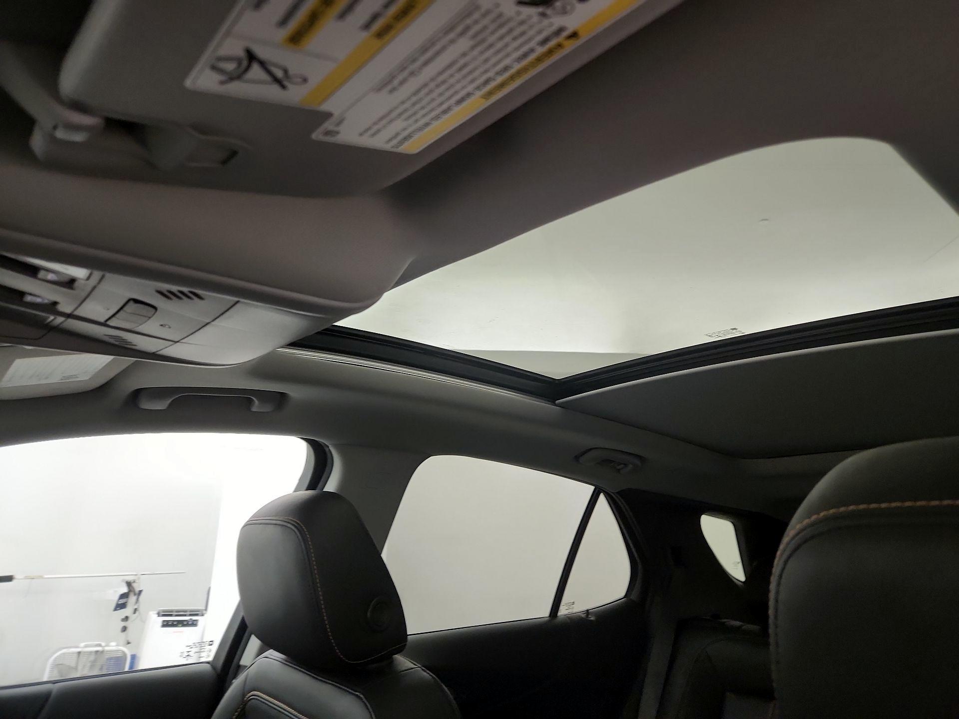 Thumbnail: 2022 Chevrolet Equinox - 19