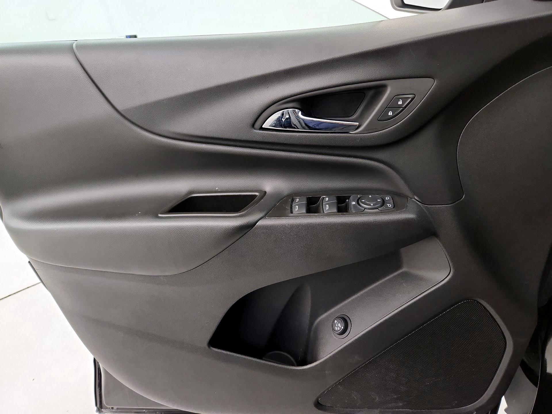 Thumbnail: 2024 Chevrolet Equinox - 12