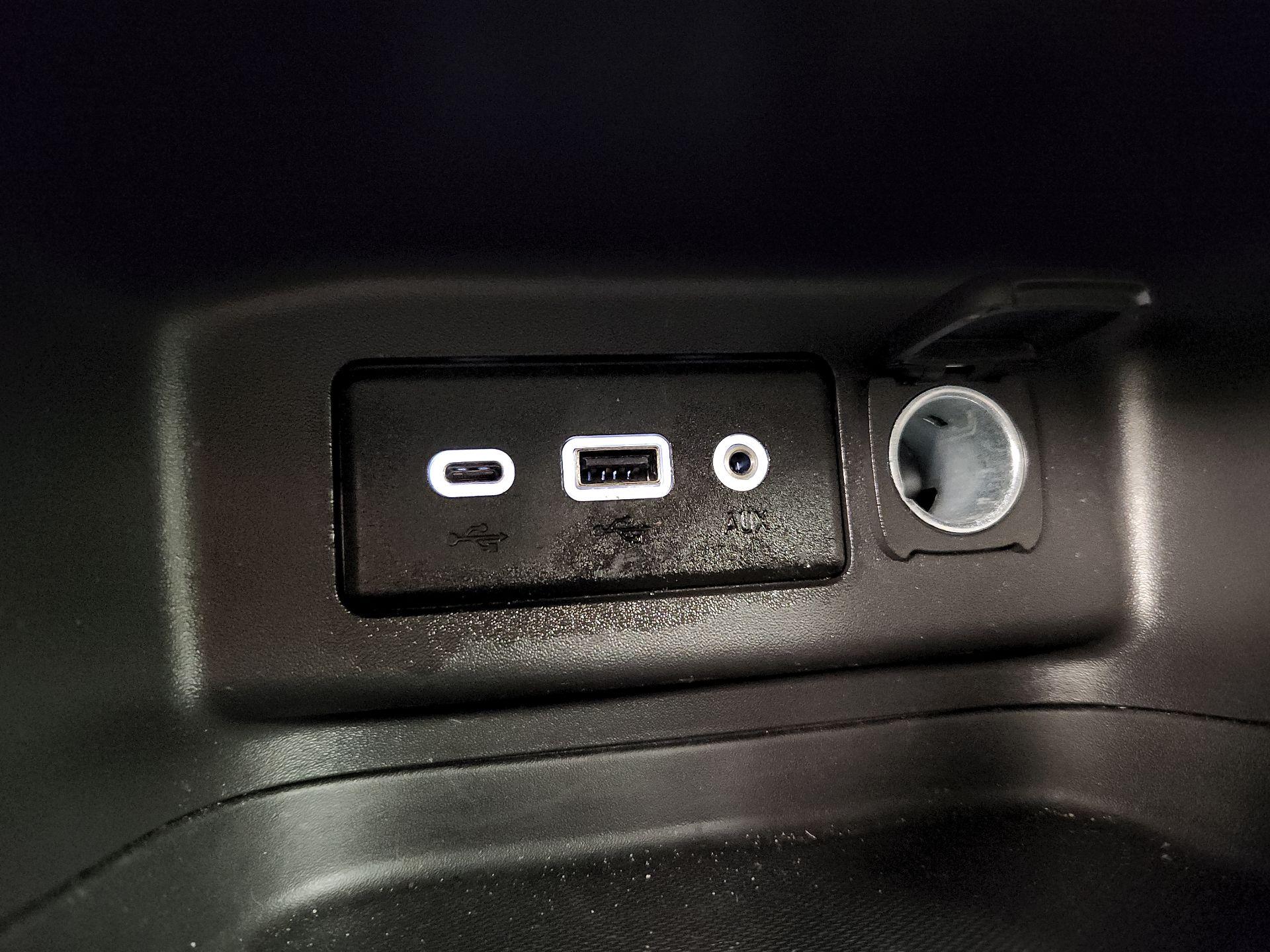 Thumbnail: 2024 Chevrolet Equinox - 18