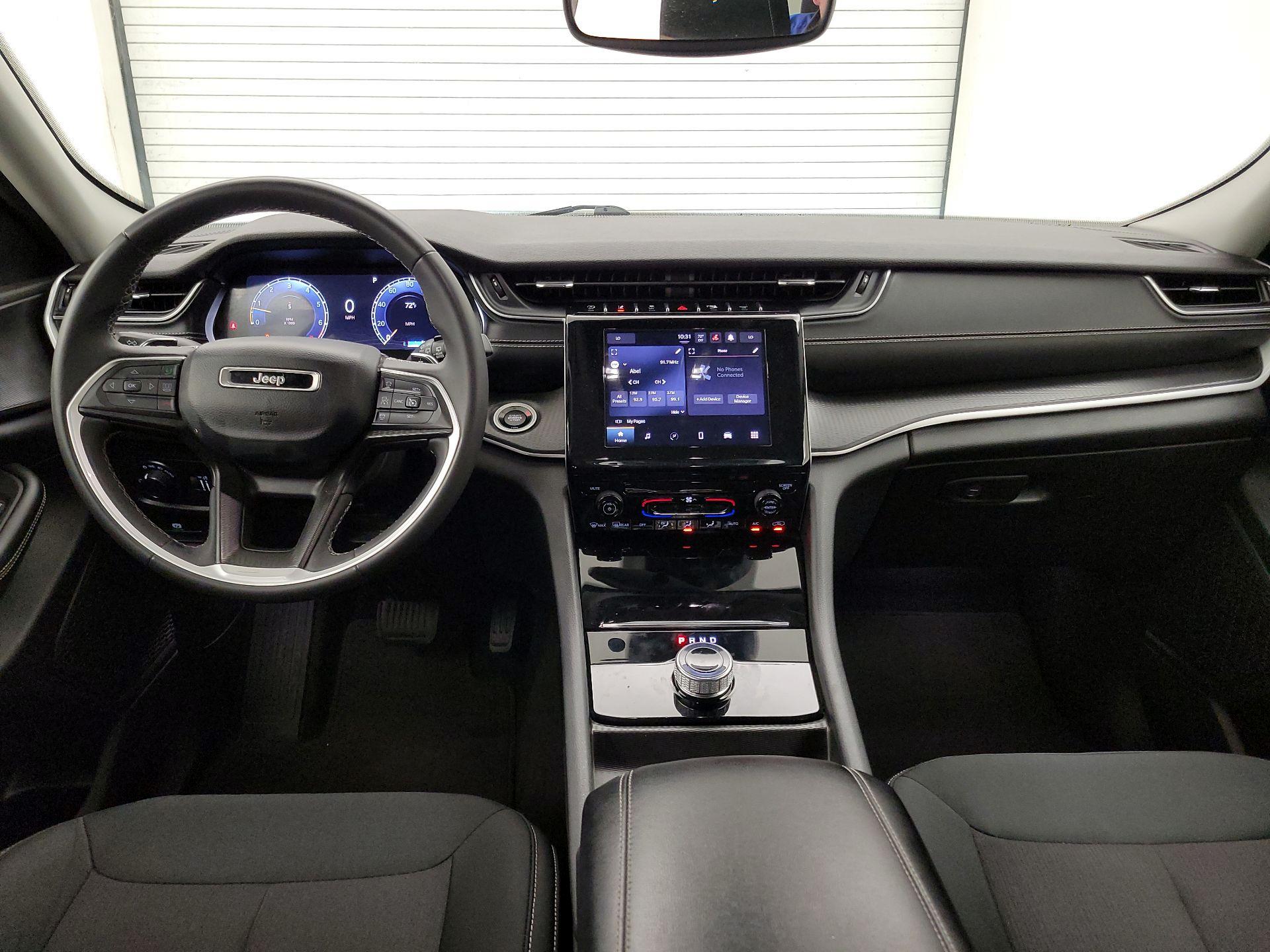 Thumbnail: 2023 Jeep Grand Cherokee - 9