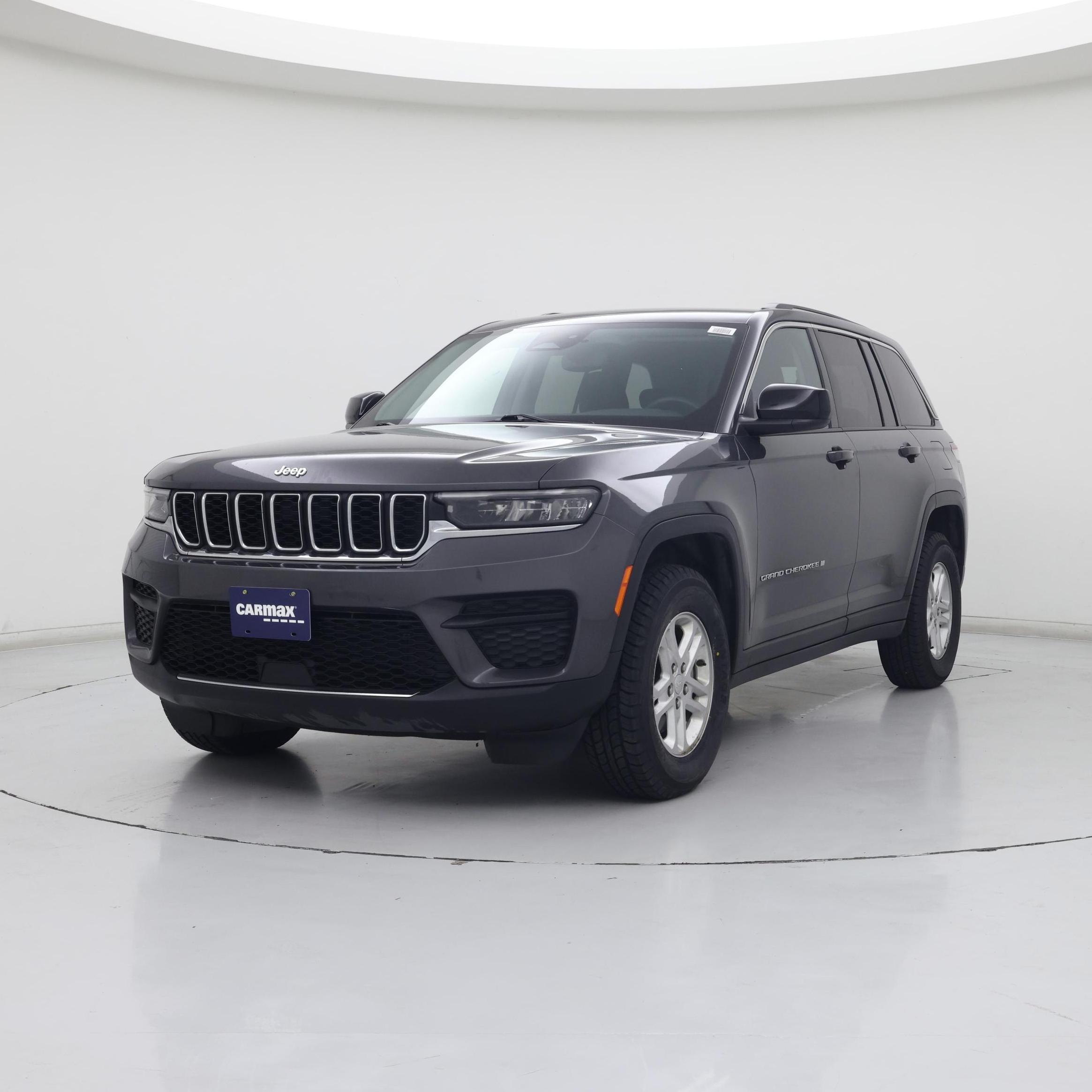 Thumbnail: 2023 Jeep Grand Cherokee - 4