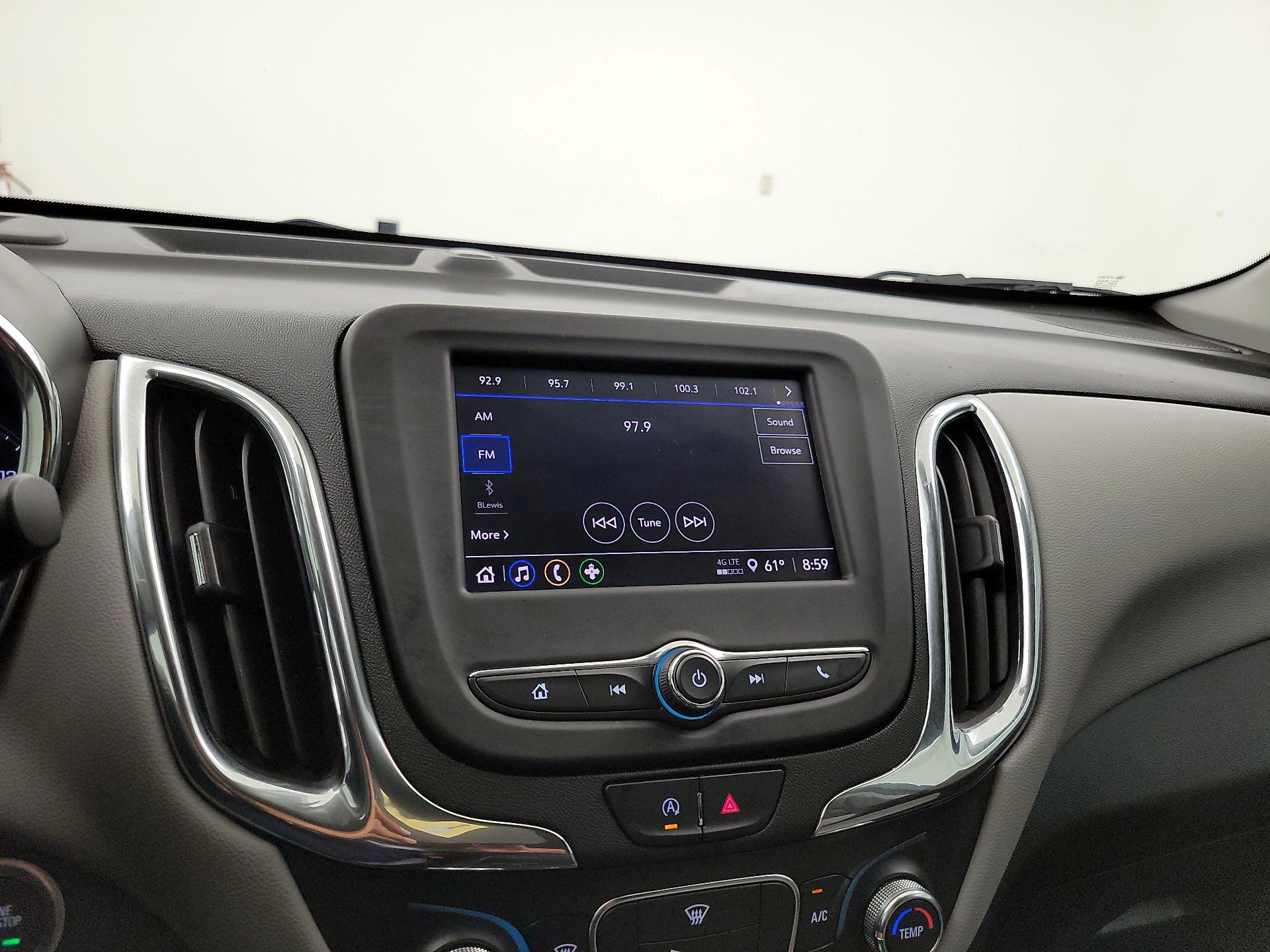 Thumbnail: 2022 Chevrolet Equinox - 15