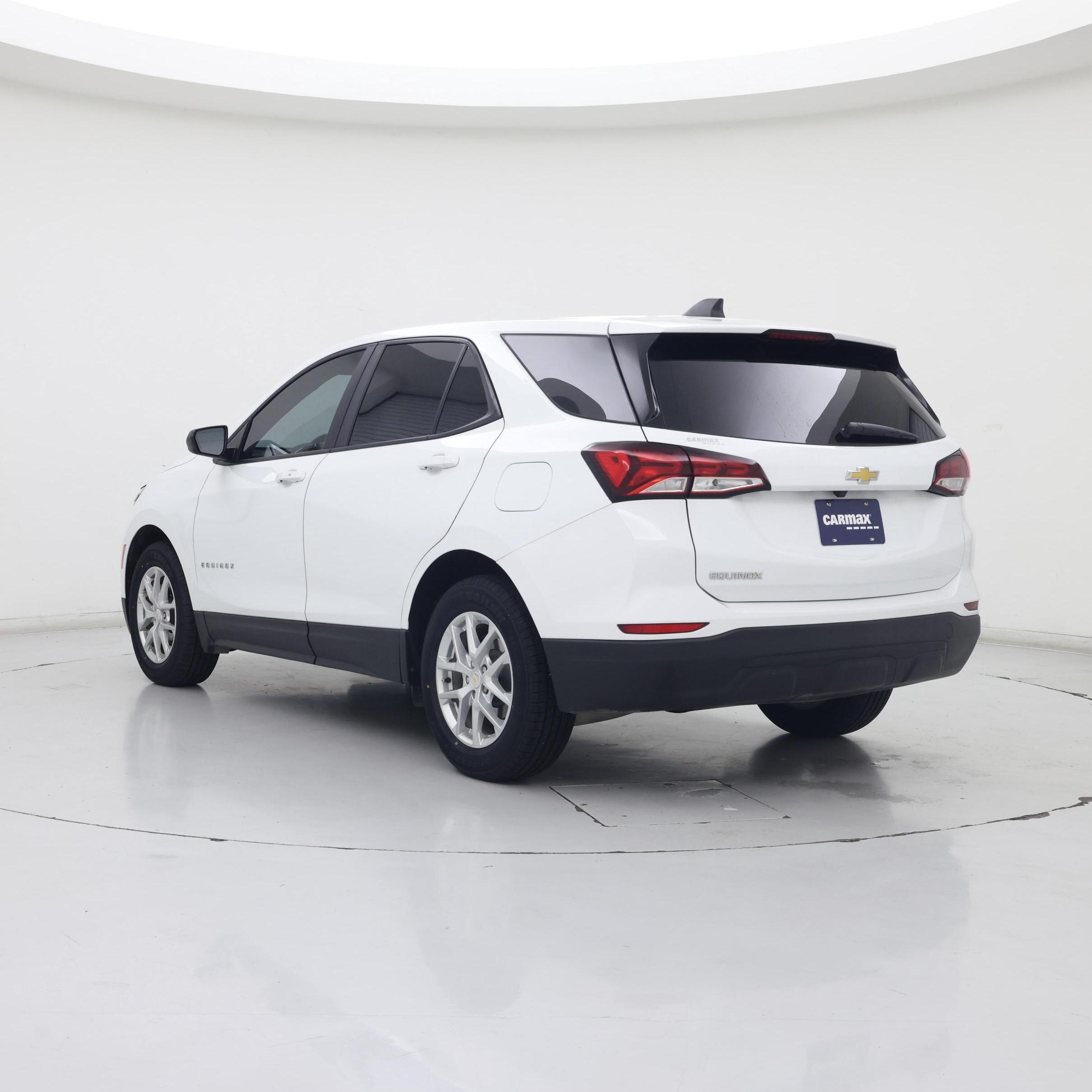 Thumbnail: 2022 Chevrolet Equinox - 2