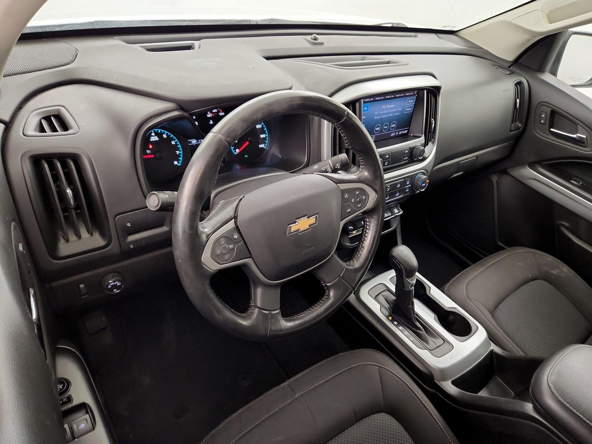 Thumbnail: 2022 Chevrolet Colorado - 9