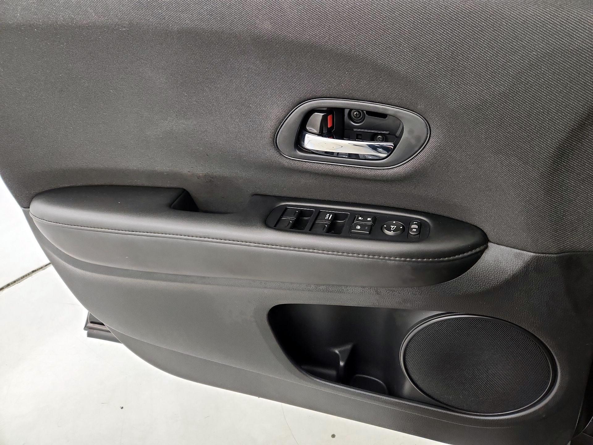 Thumbnail: 2022 Honda HR-V - 12