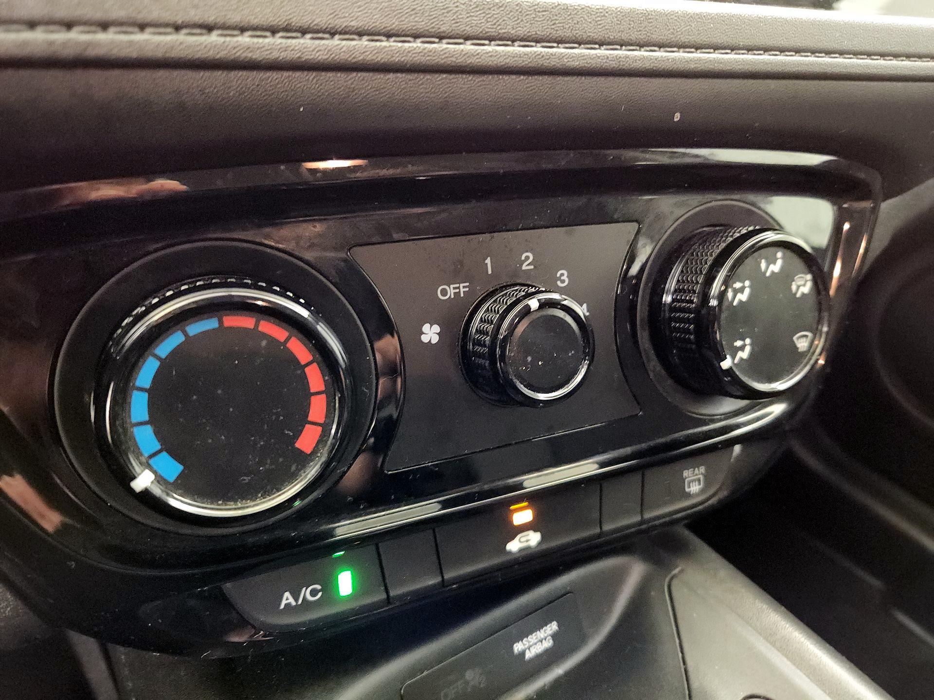 Thumbnail: 2022 Honda HR-V - 16