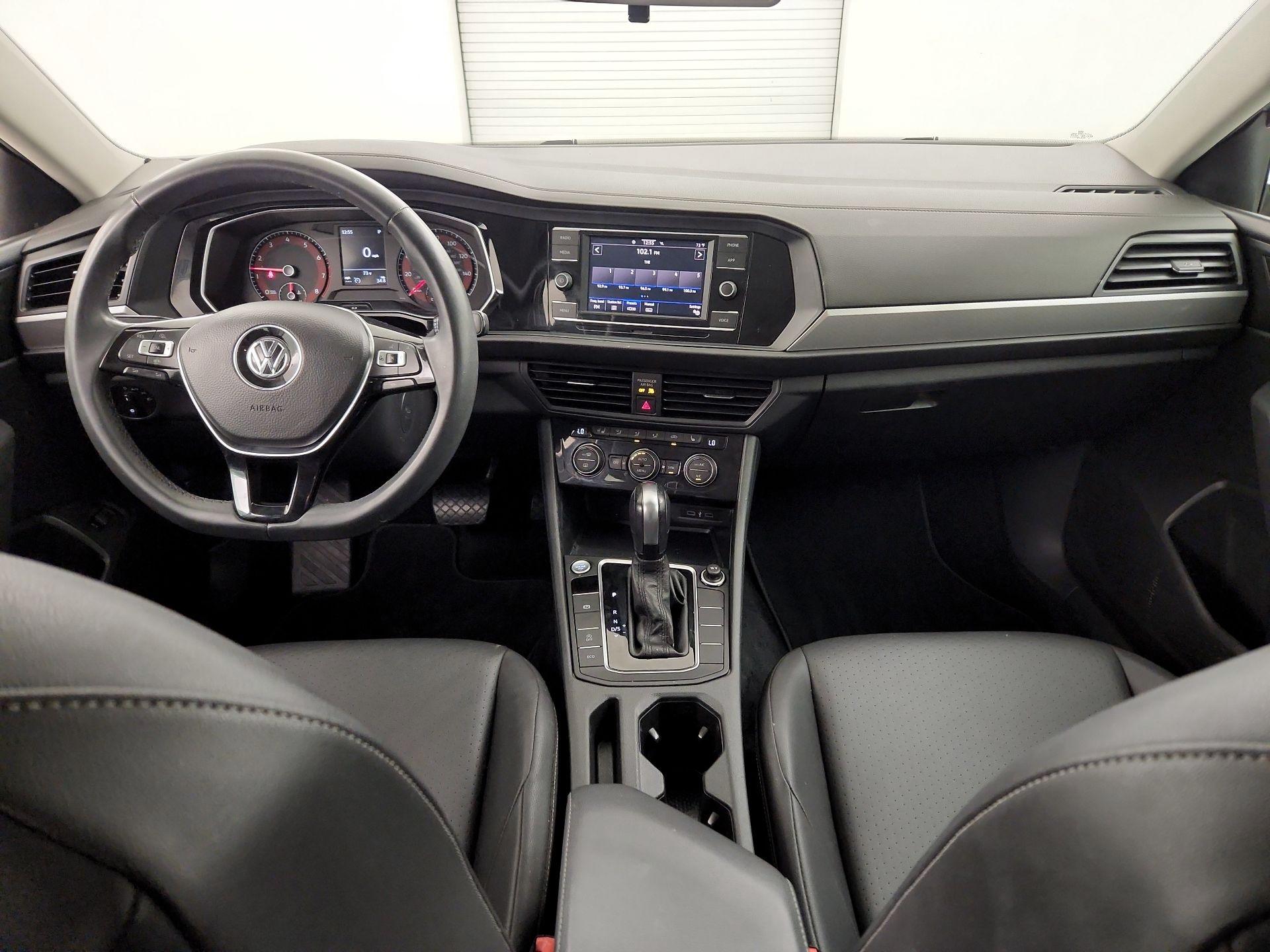 Thumbnail: 2020 Volkswagen Jetta - 9