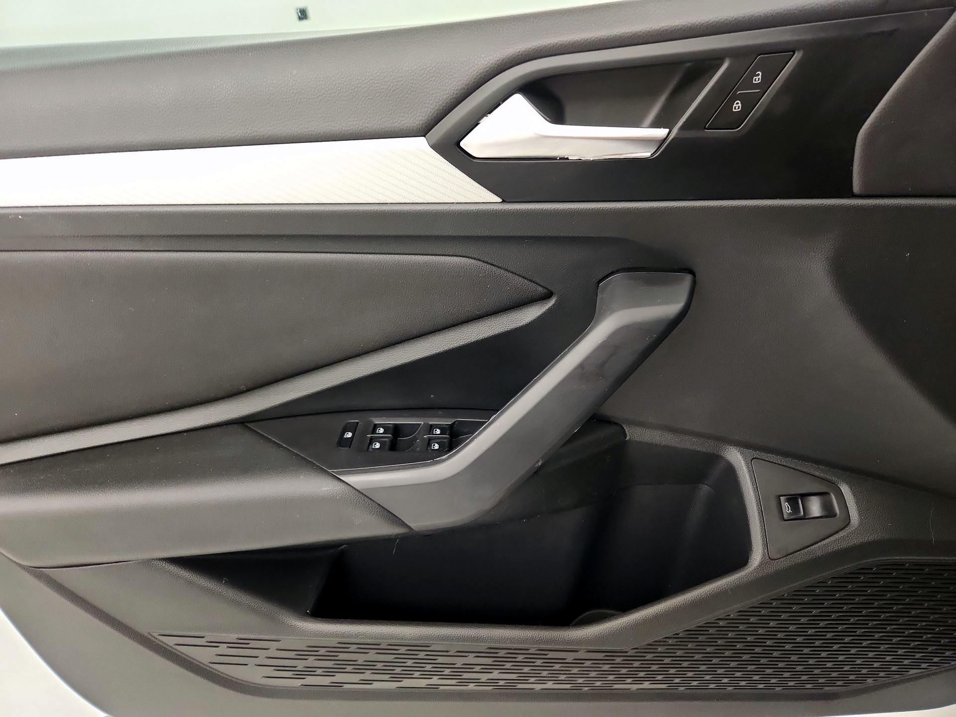 Thumbnail: 2020 Volkswagen Jetta - 12