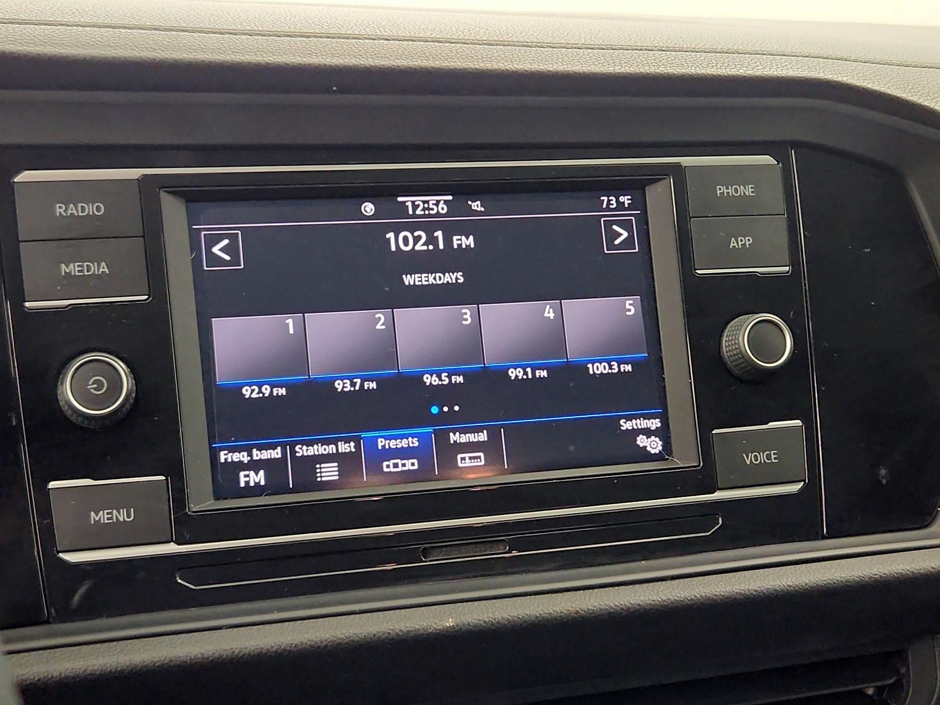 Thumbnail: 2020 Volkswagen Jetta - 15