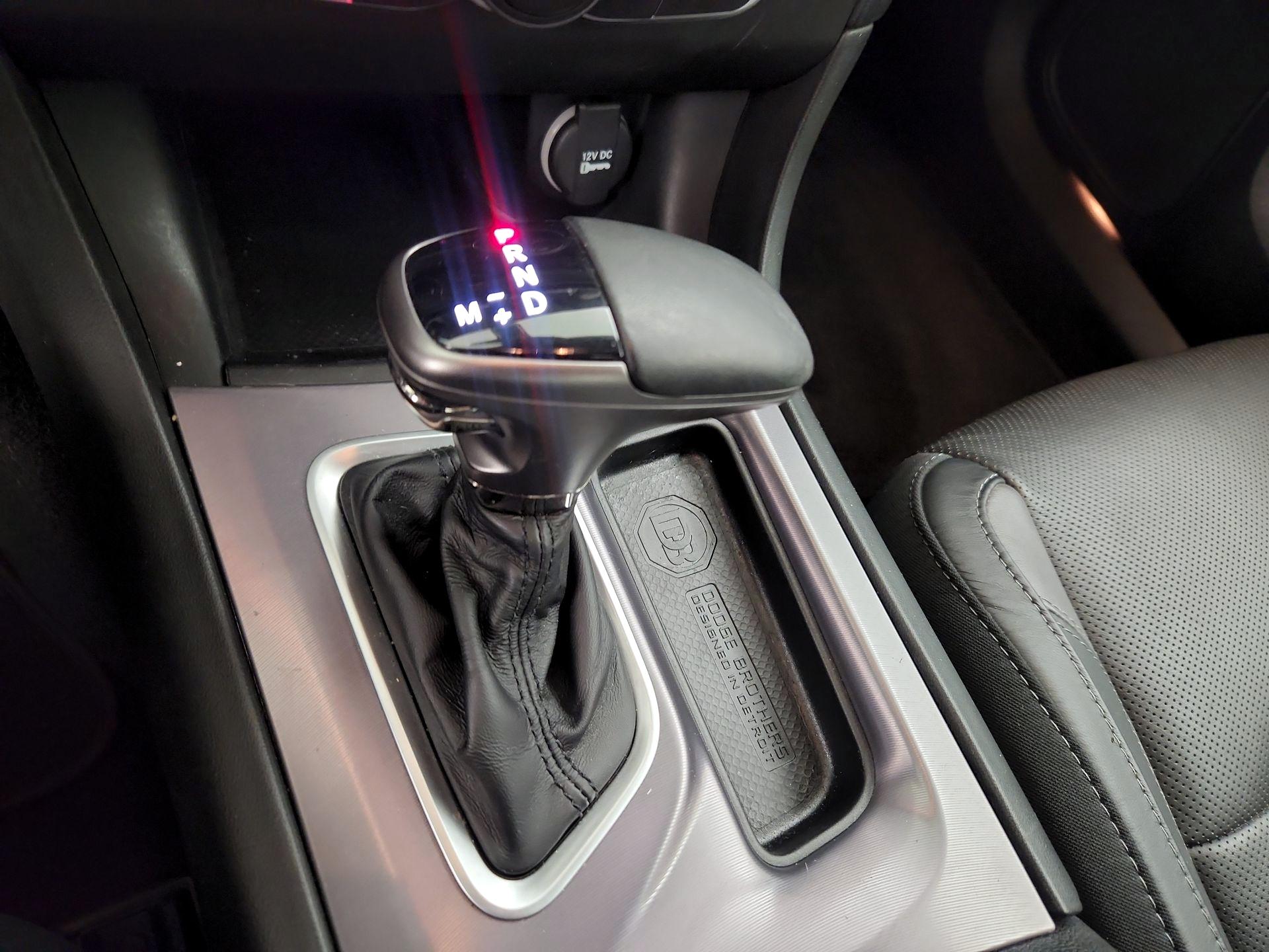 Thumbnail: 2020 Dodge Charger - 17