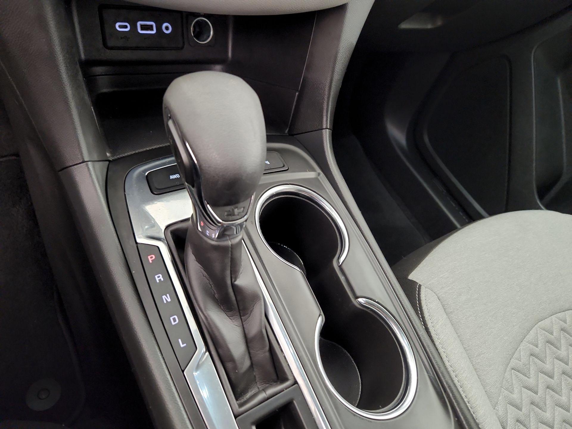 Thumbnail: 2023 Chevrolet Equinox - 17