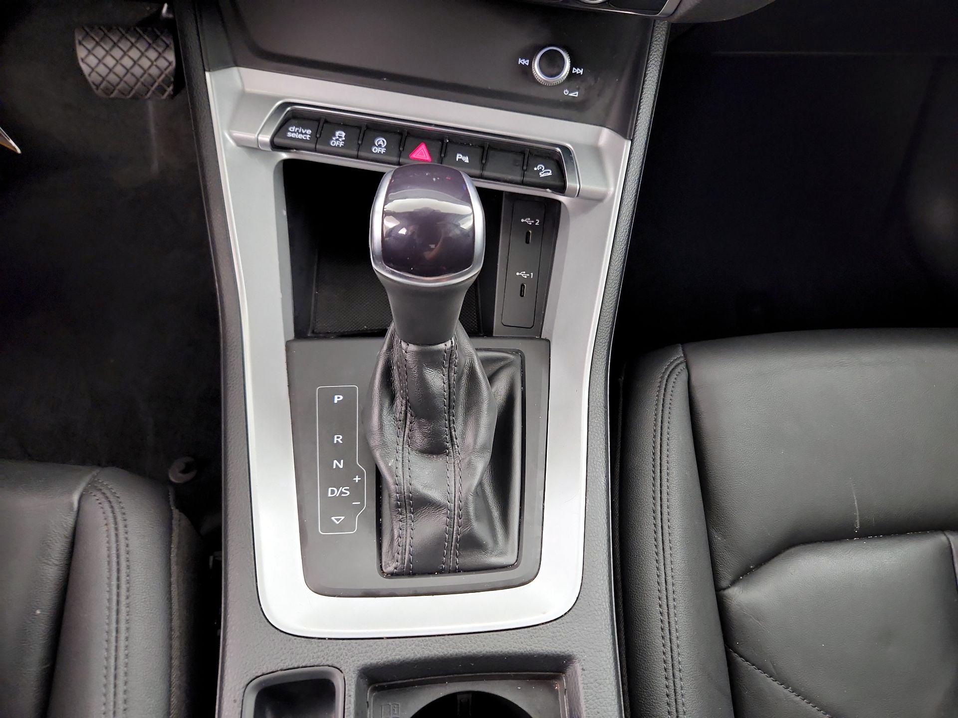 Thumbnail: 2022 Audi Q3 - 17