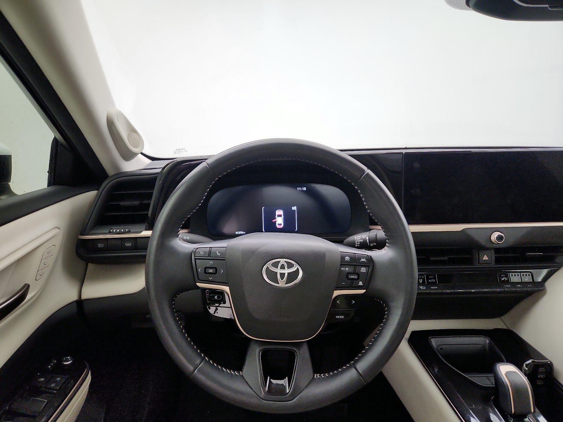 Thumbnail: 2024 Toyota Crown - 10