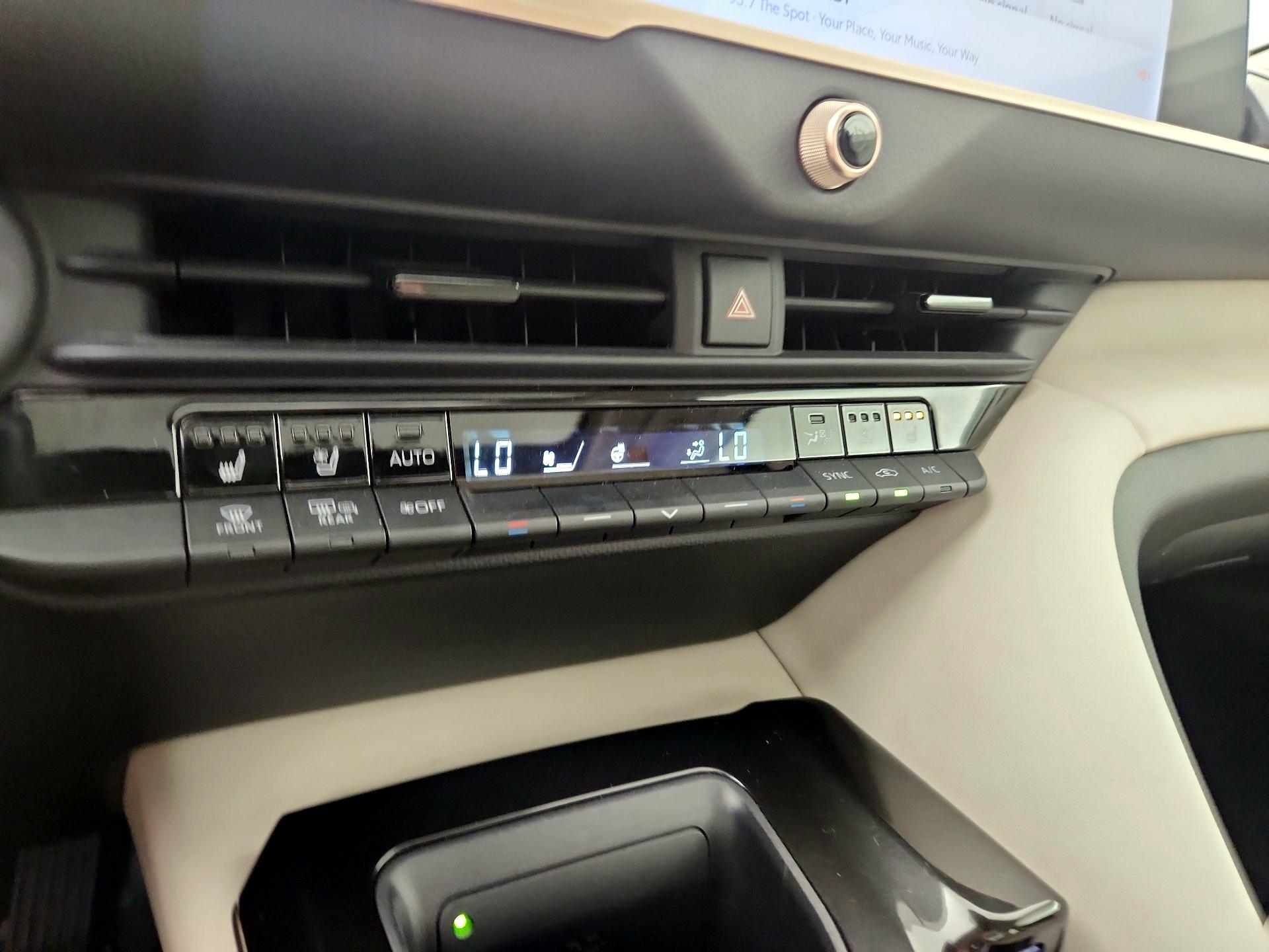 Thumbnail: 2024 Toyota Crown - 16