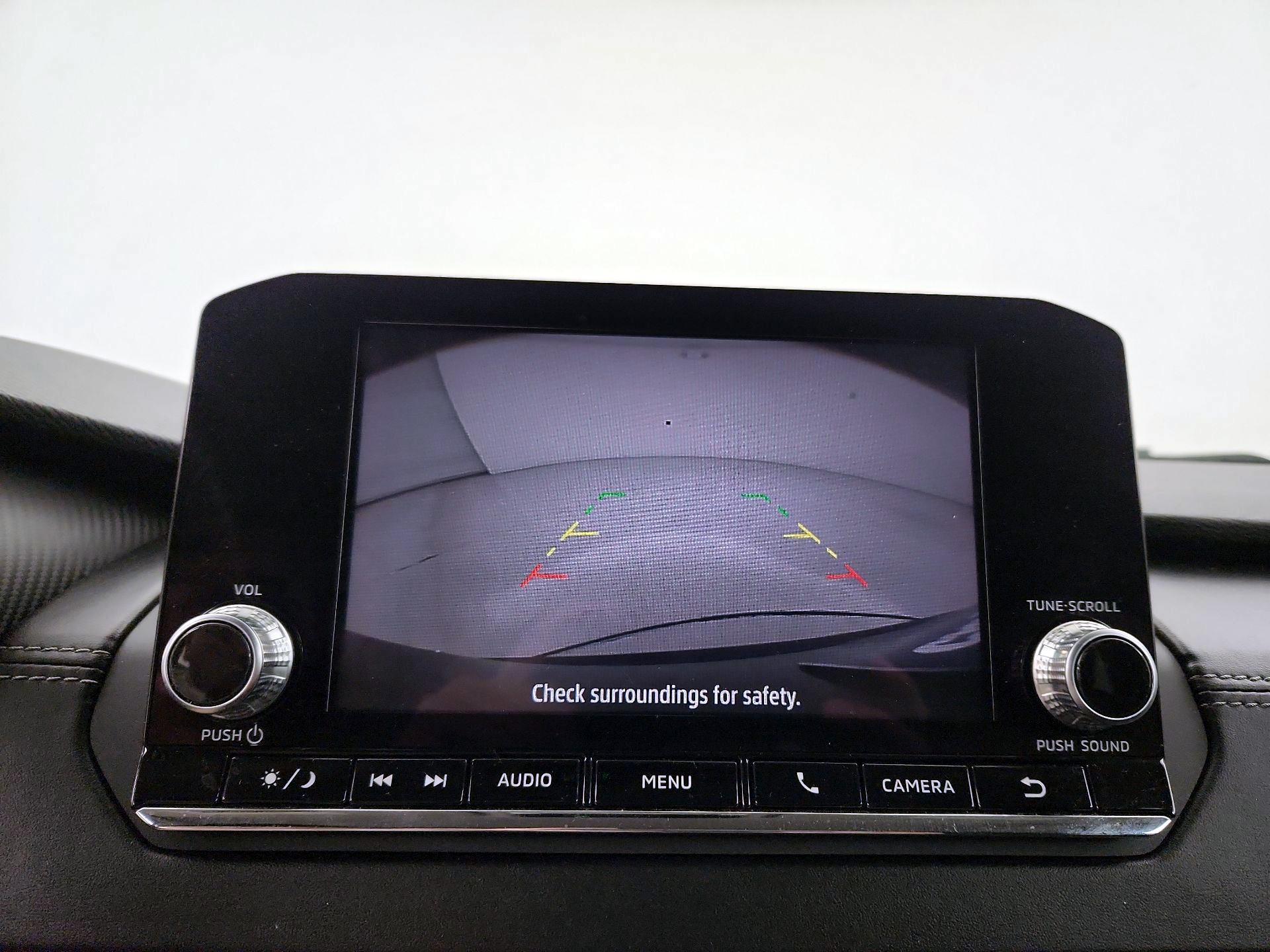 Thumbnail: 2022 Mitsubishi Outlander - 14