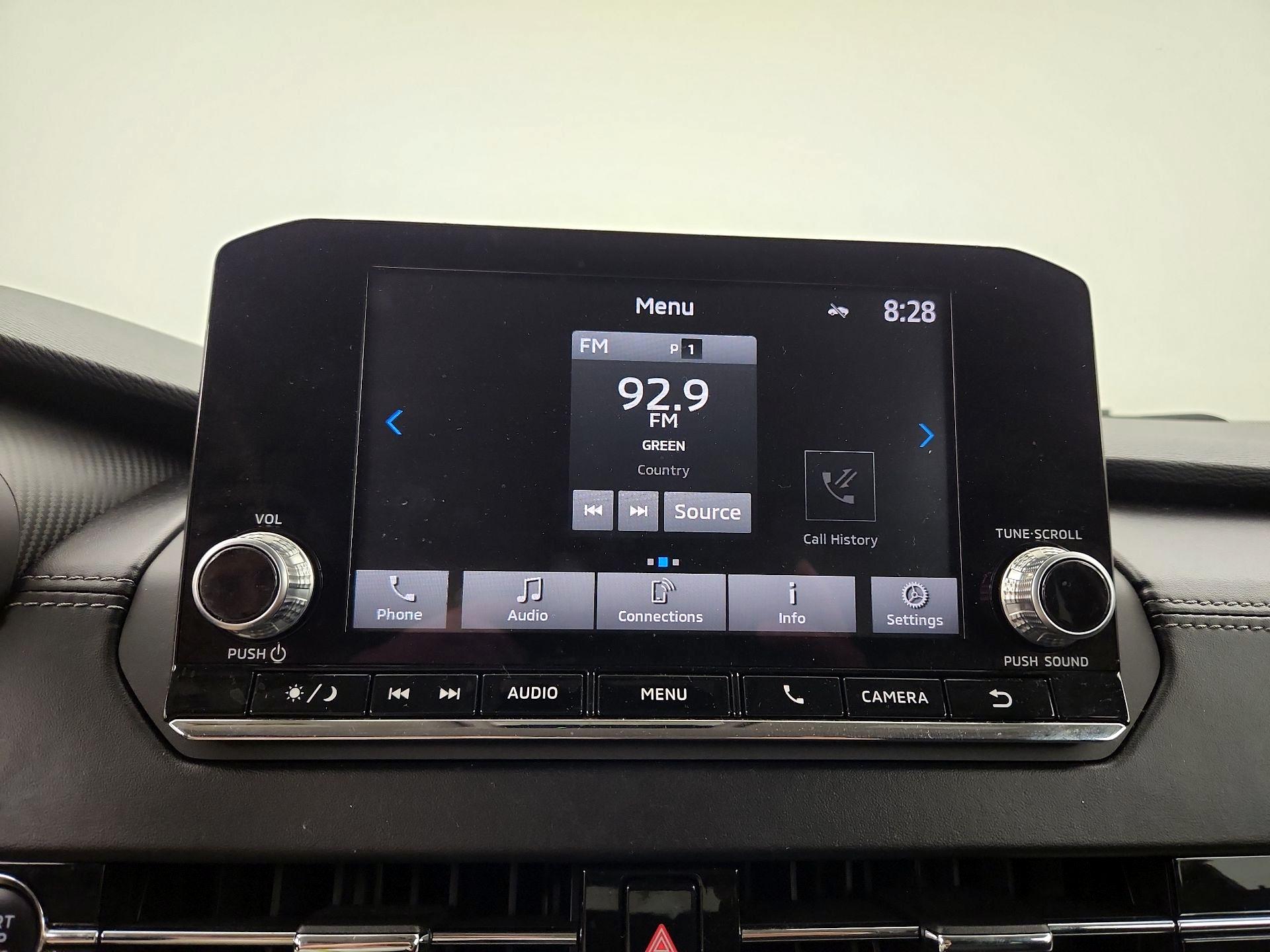 Thumbnail: 2022 Mitsubishi Outlander - 15