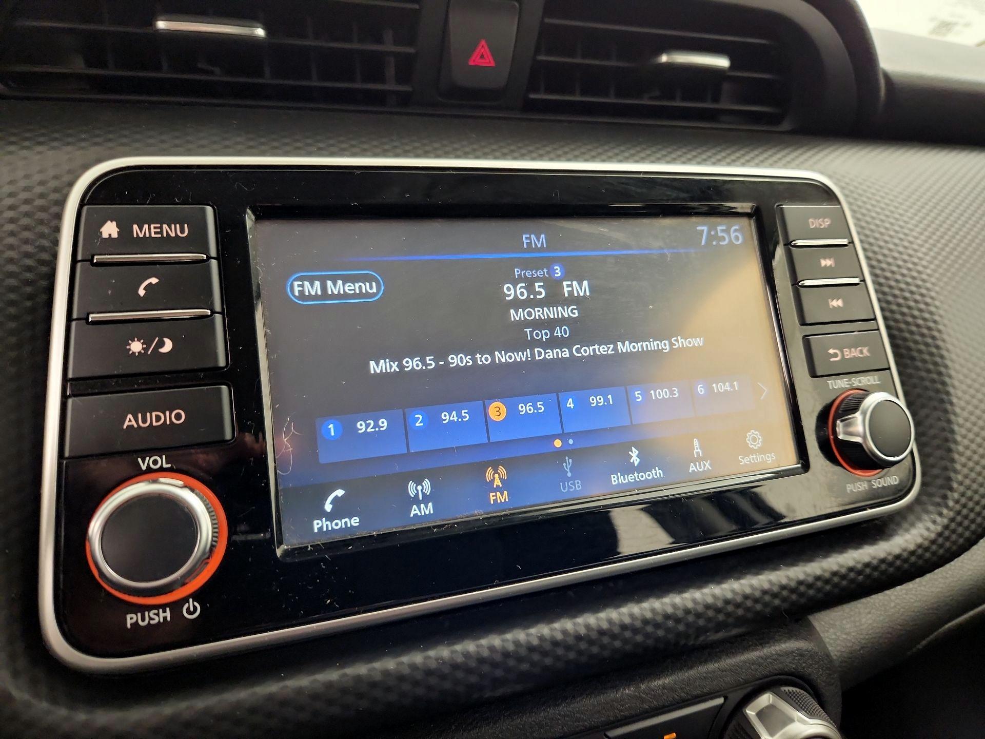 Thumbnail: 2022 Nissan Kicks - 15