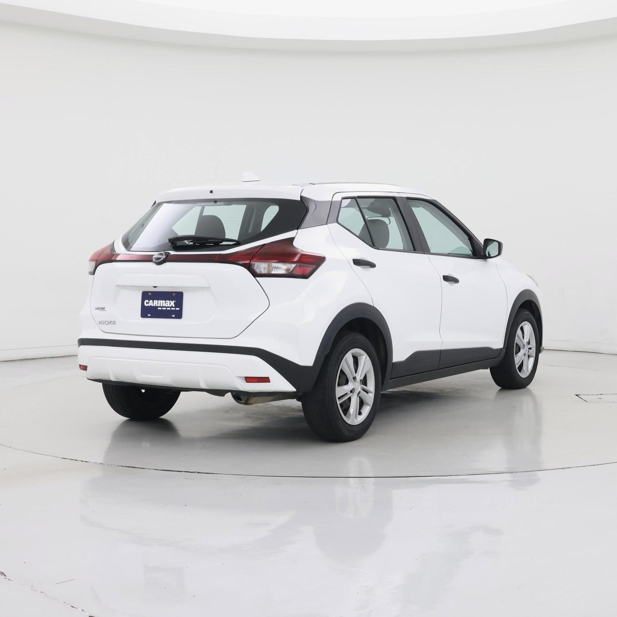 Thumbnail: 2022 Nissan Kicks - 8