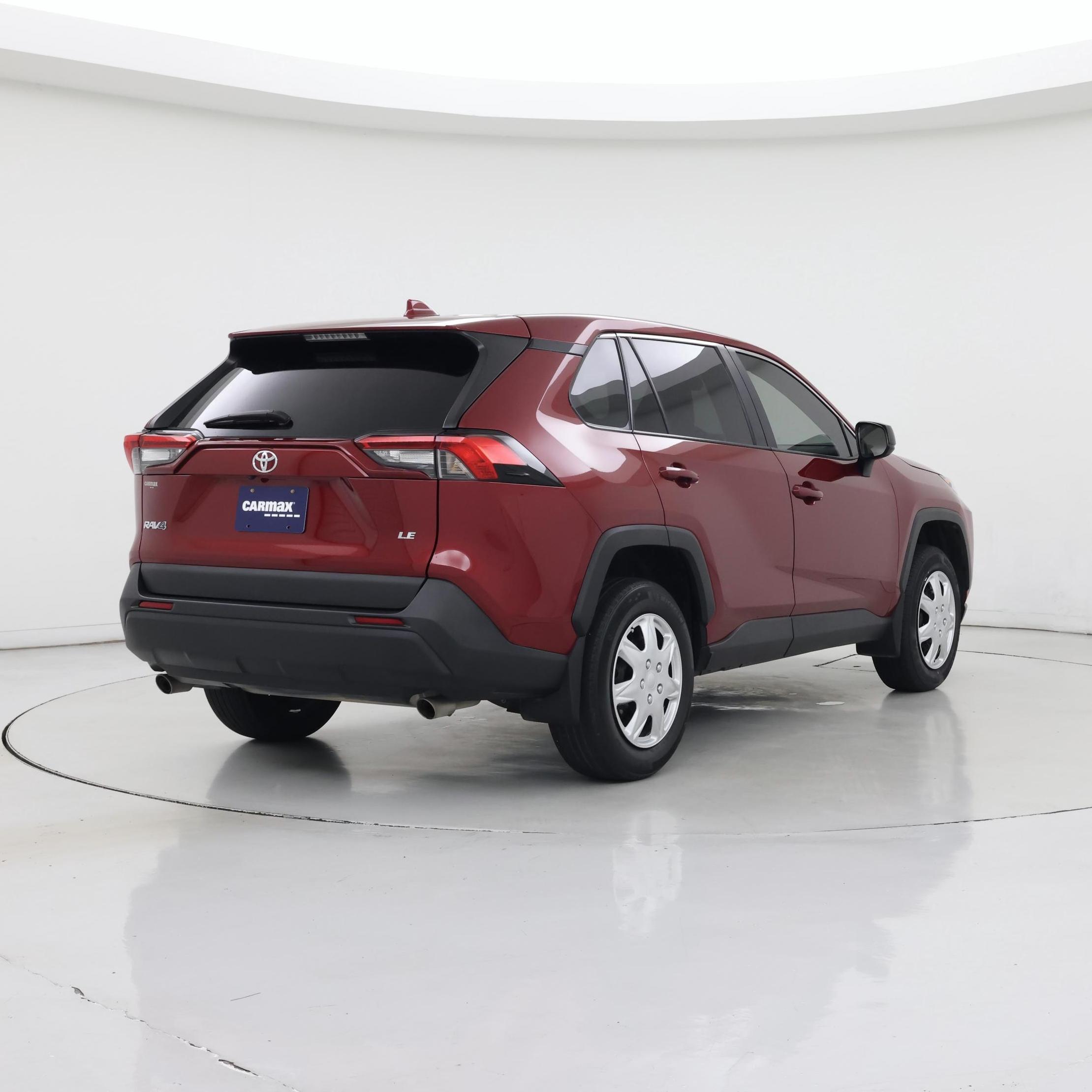 Thumbnail: 2022 Toyota RAV4 - 8