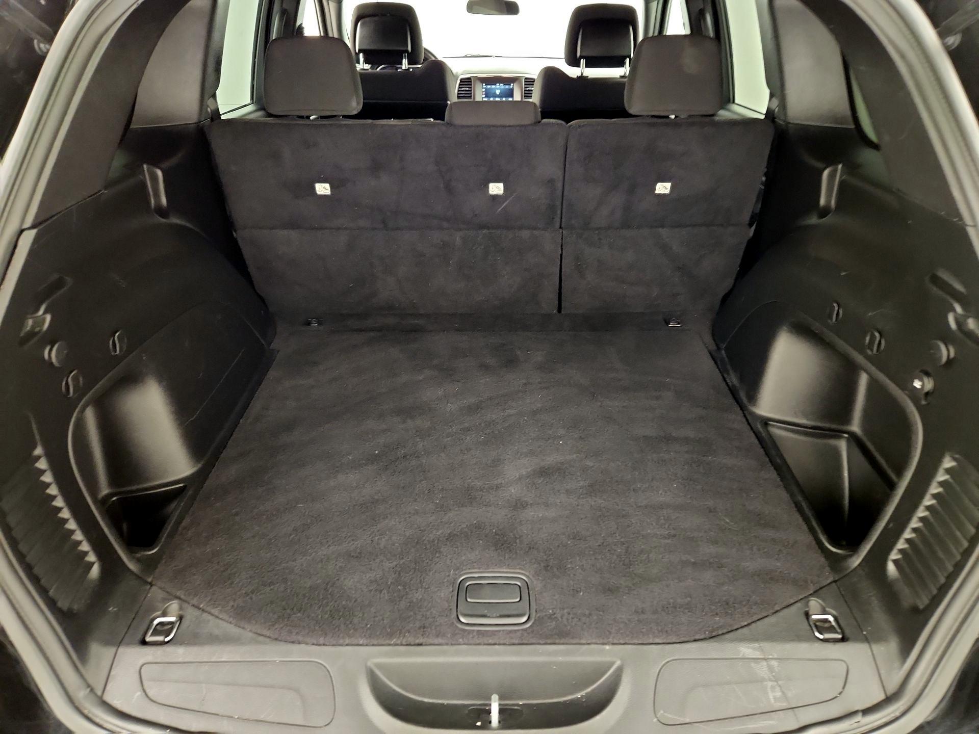 Thumbnail: 2021 Jeep Grand Cherokee - 20