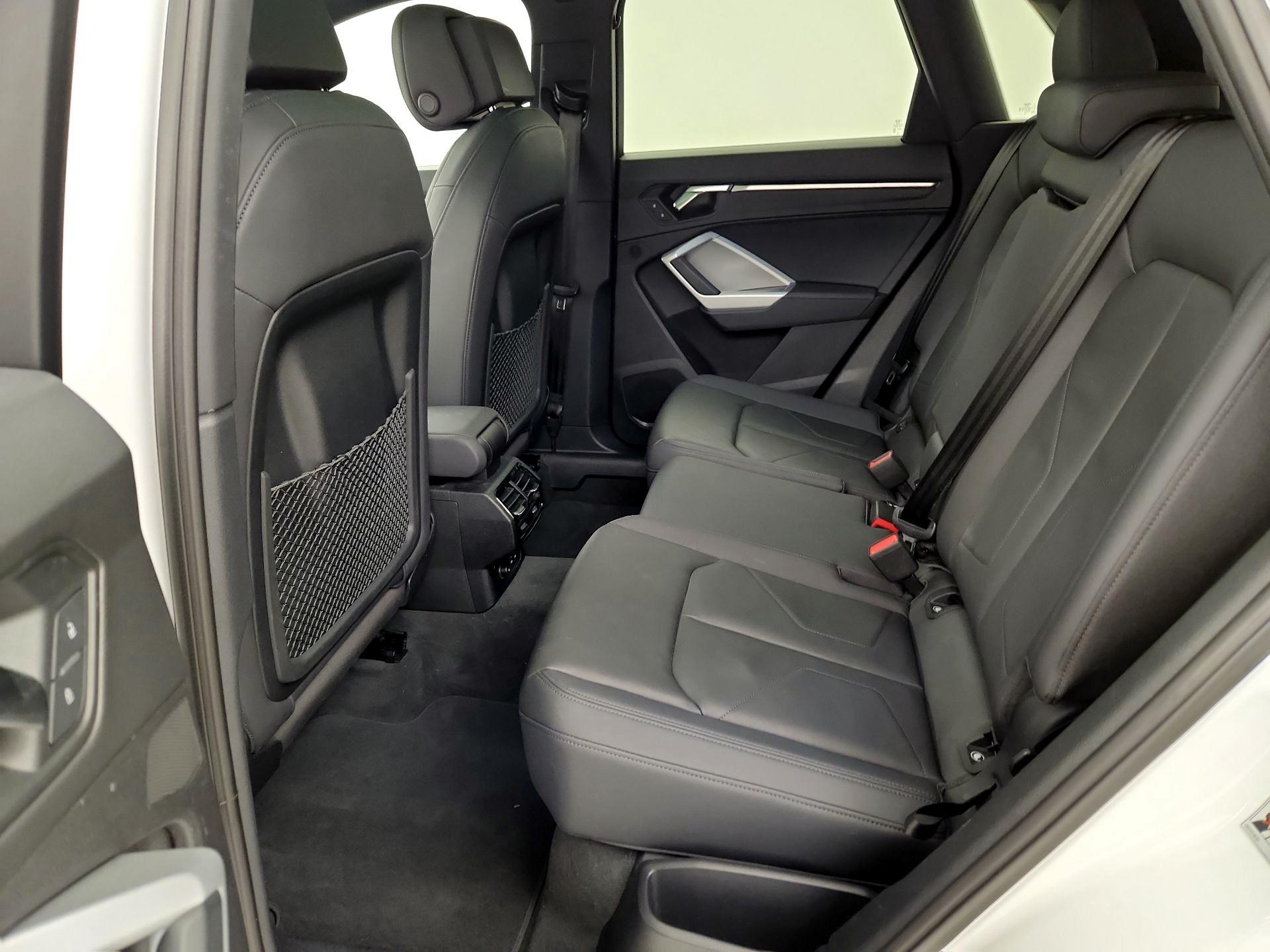 Thumbnail: 2023 Audi Q3 - 20