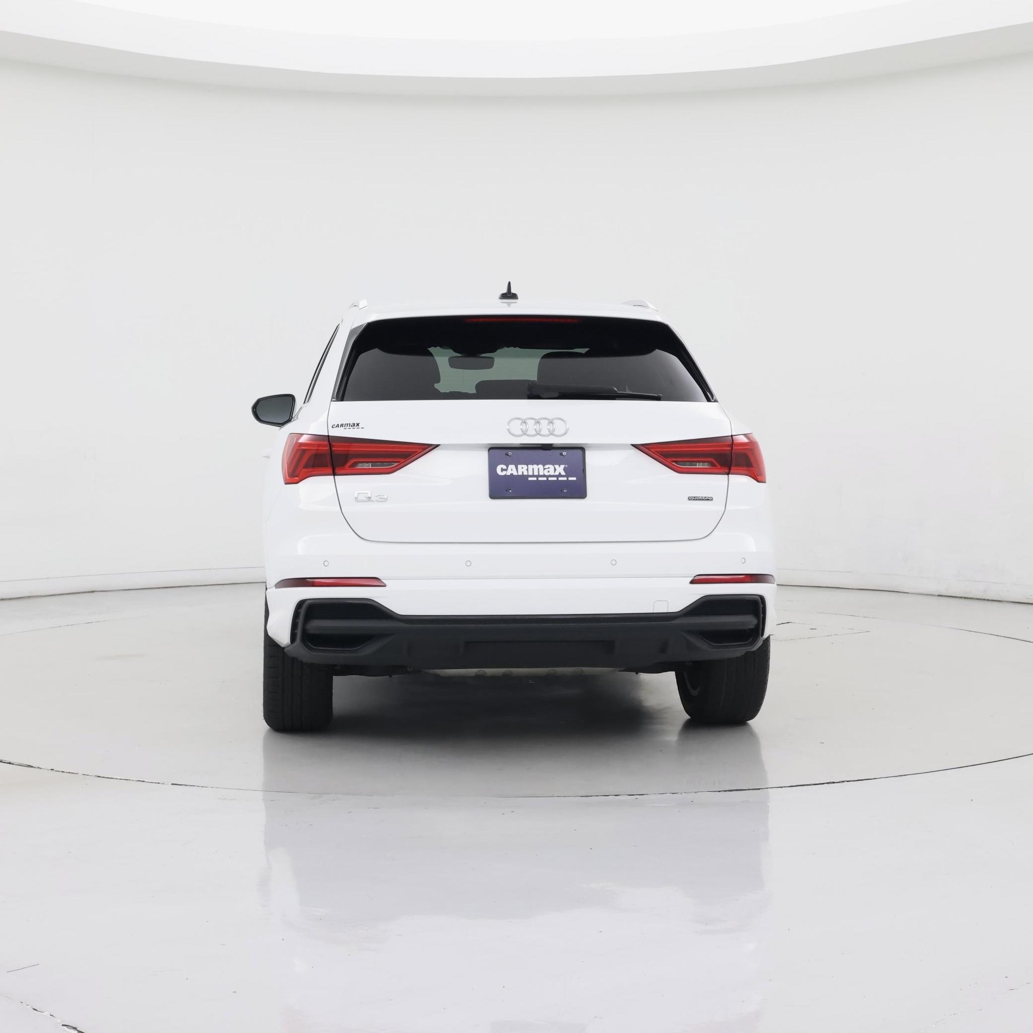 Thumbnail: 2023 Audi Q3 - 6