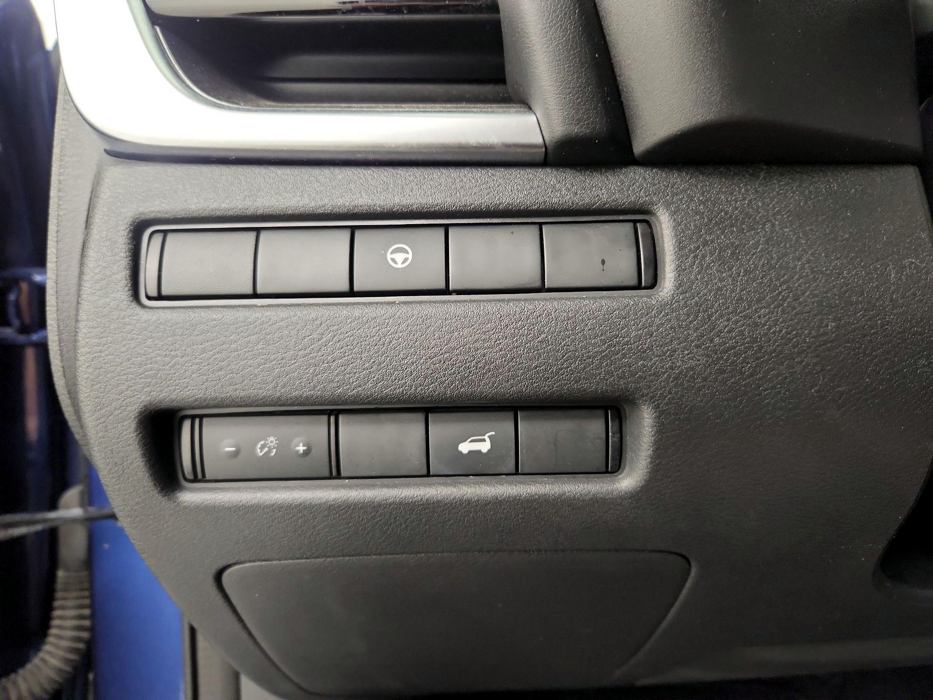 Thumbnail: 2022 Nissan Rogue - 13