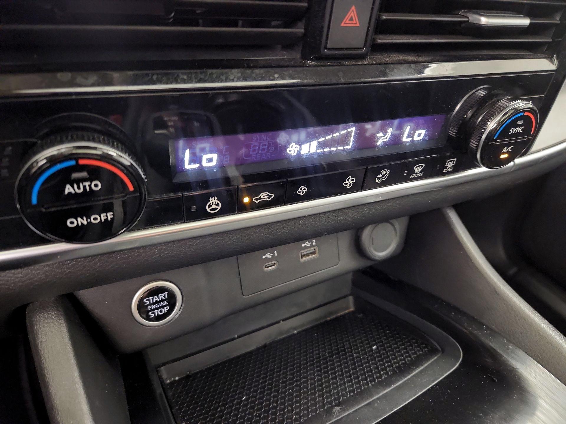 Thumbnail: 2022 Nissan Rogue - 16